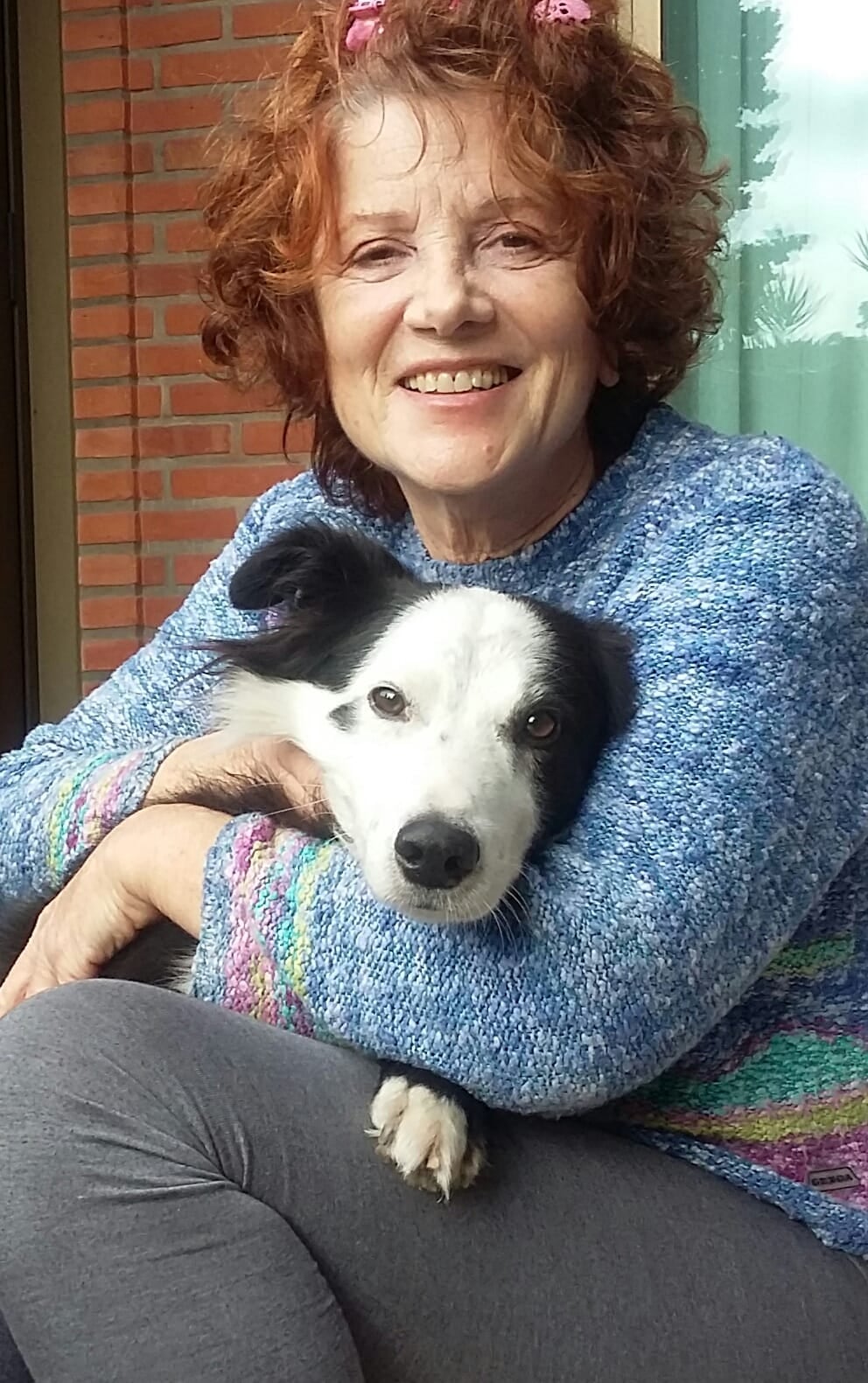 Angelika Perrone, hoy: en la tranquilidad de su hogar, dedicada a su familia (y siempre amante de los animales)