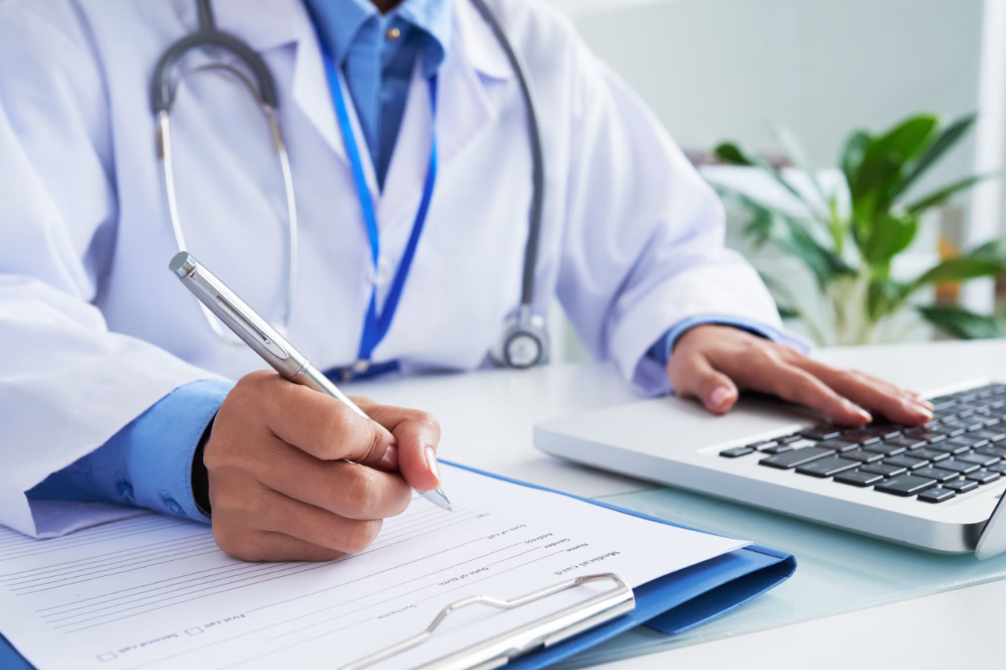 Quienes pierden la cobertura preventiva conservan únicamente acceso al Medicaid de emergencia en hospitales