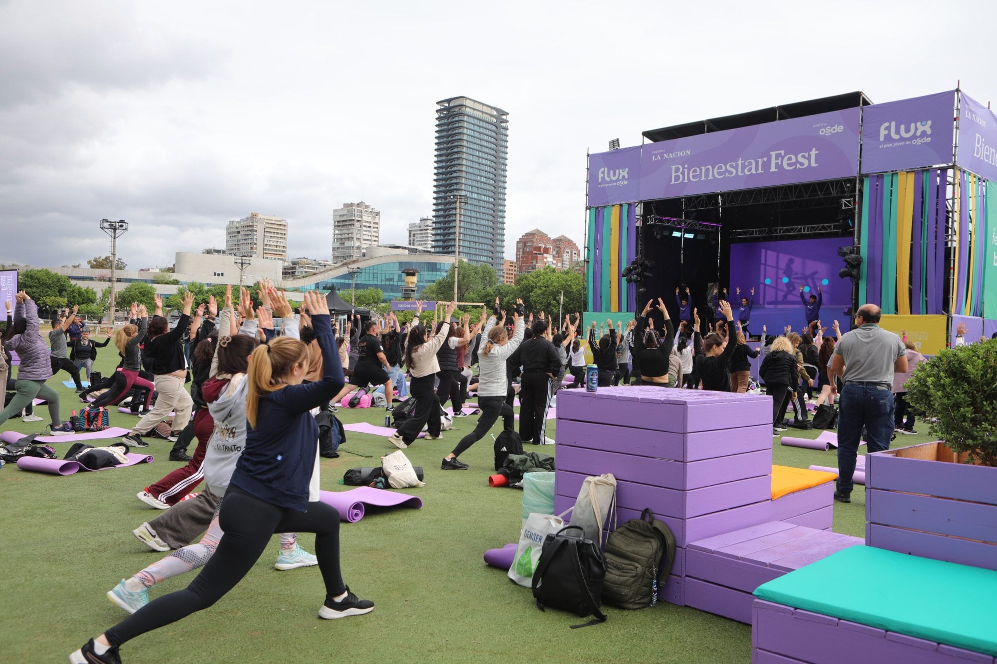 Con una grilla que incluye yoga, charlas inspiradoras y sound healing, entre otras experiencias, hoy finaliza el Bienestar Fest
