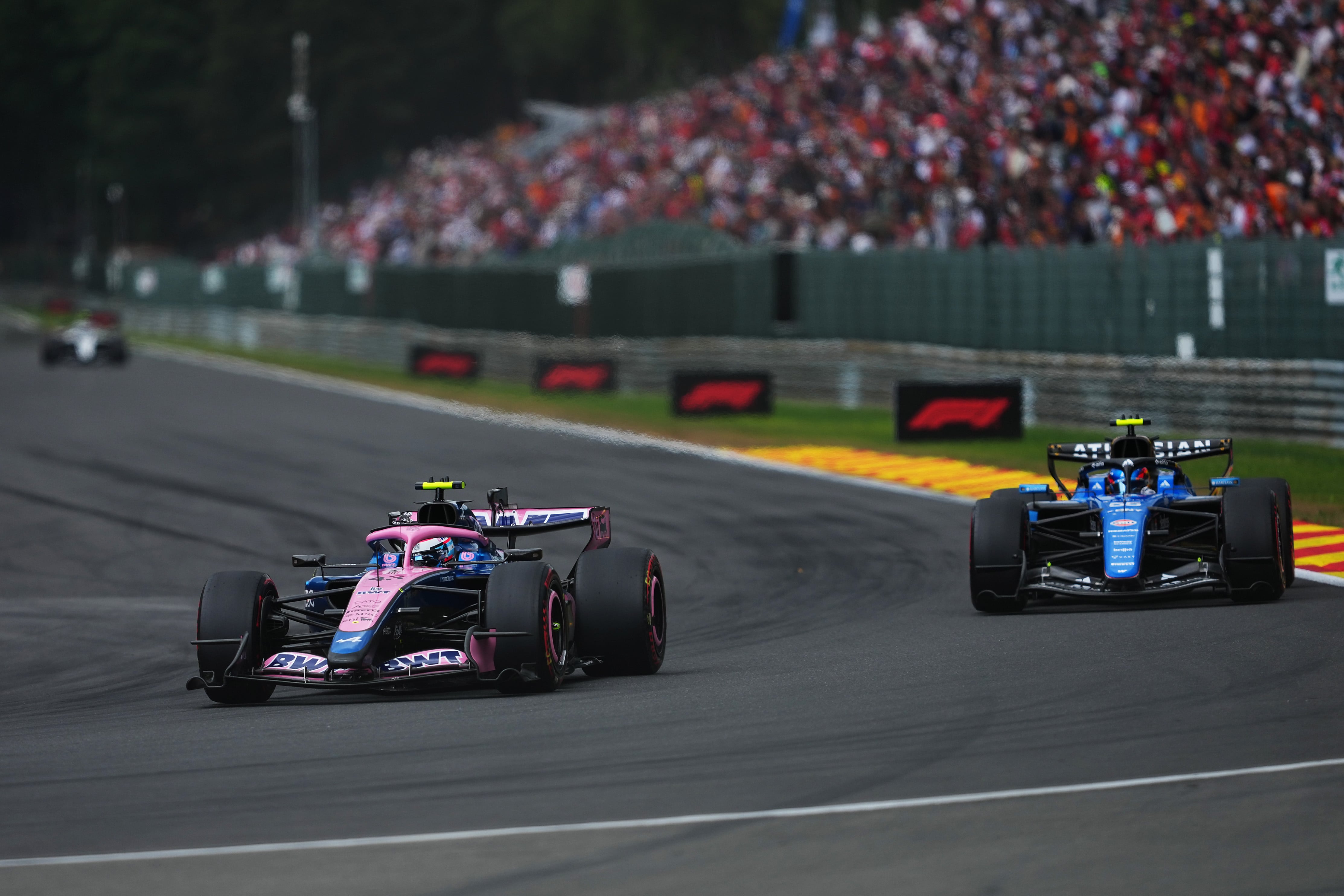 Franco Colapinto está en el puesto 14 después de ingresar a los boxes. (Photo by Sona Maleterova - Formula 1/Formula 1 via Getty Images)