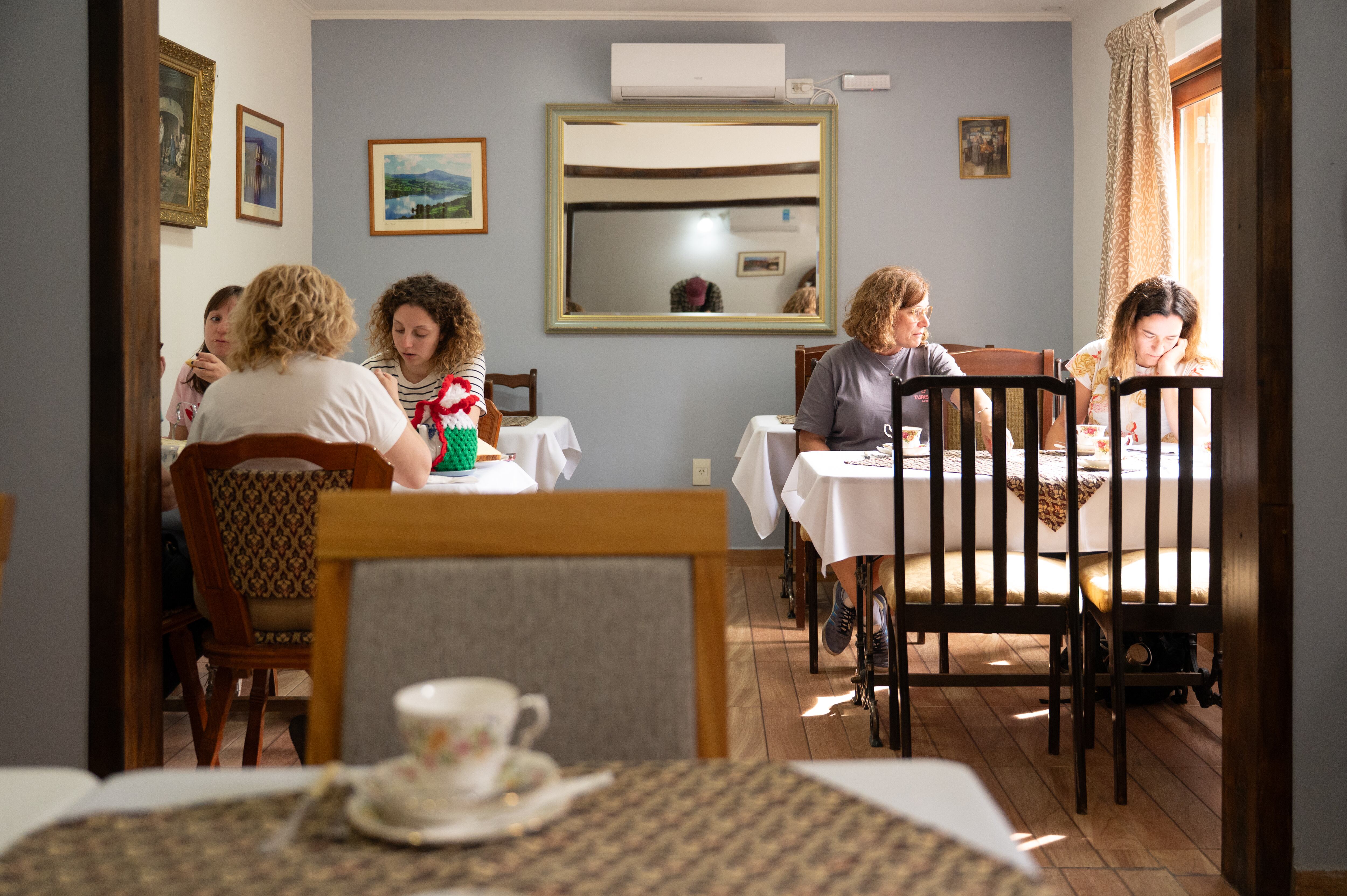 Nain Glenys ofrece un servicio excelente