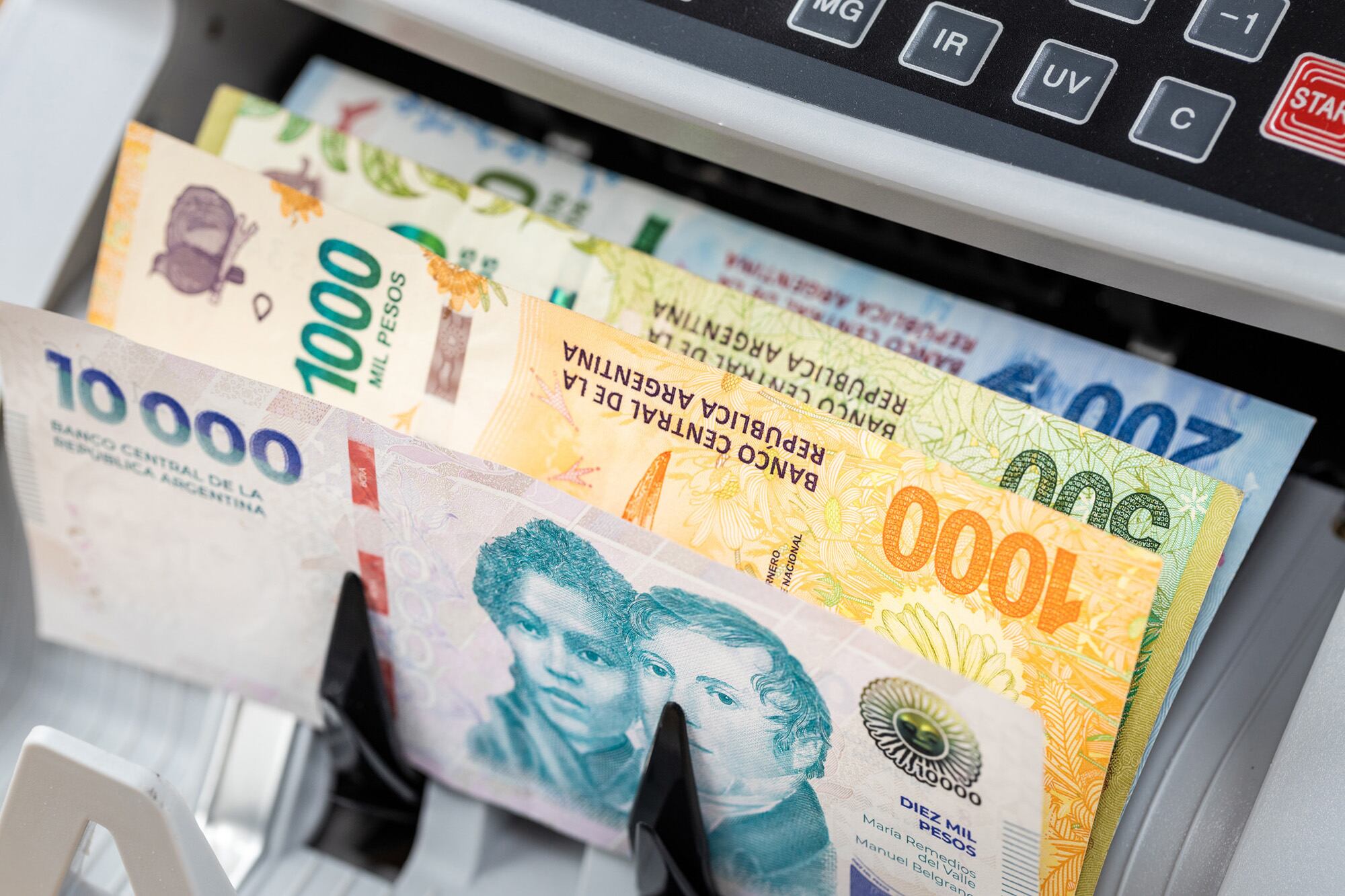 El Salario Mínimo Vital y Móvil será de $317.800 para el séptimo mes del año