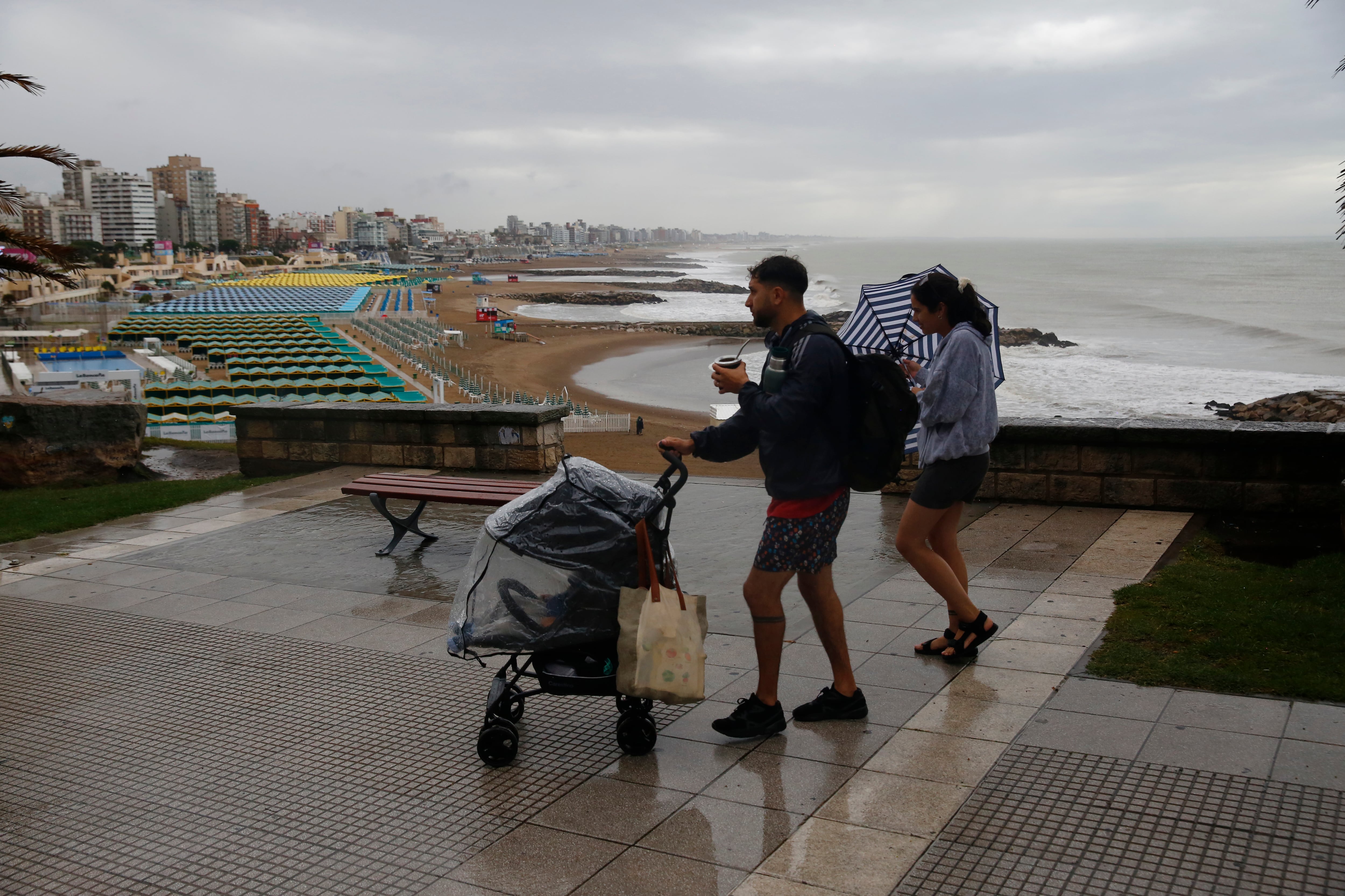 Temporal En Buenos Aires: Suspenden Clases En Mar Del Plata Y Otros Distritos