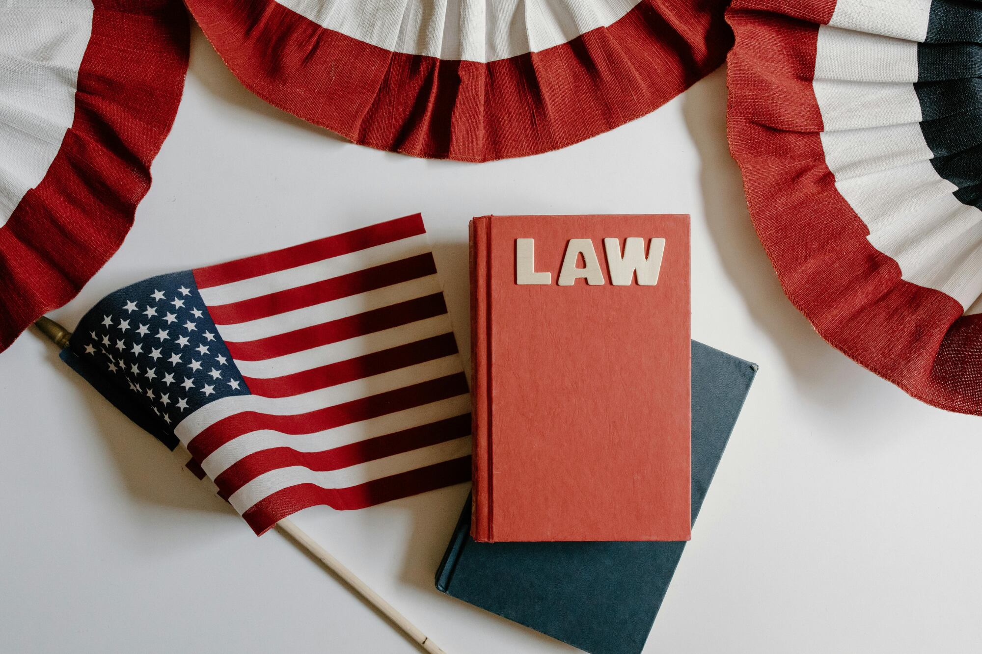 Algunas peticiones de visa o green card requieren de un patrocinador financiero en EE.UU. para garantizar apoyo económico