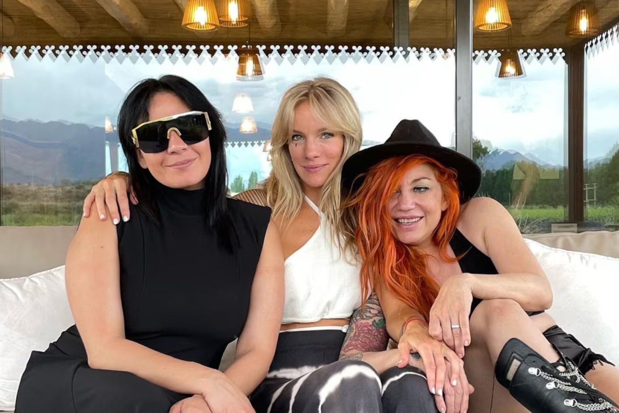 Lissa, Virginia y Lourdes de Bandana