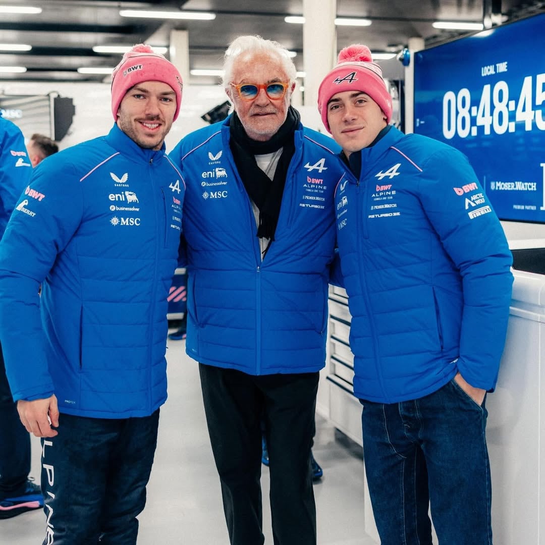Alpine pone primera: ayer giró Franco Colapinto en Barcelona y hoy Pierre Gasly probó el nuevo auto en Silverstone