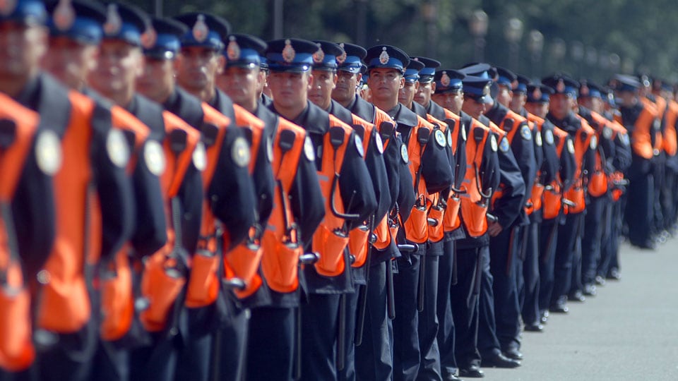 Los salarios de referencia de la Policía Federal en febrero de 2026