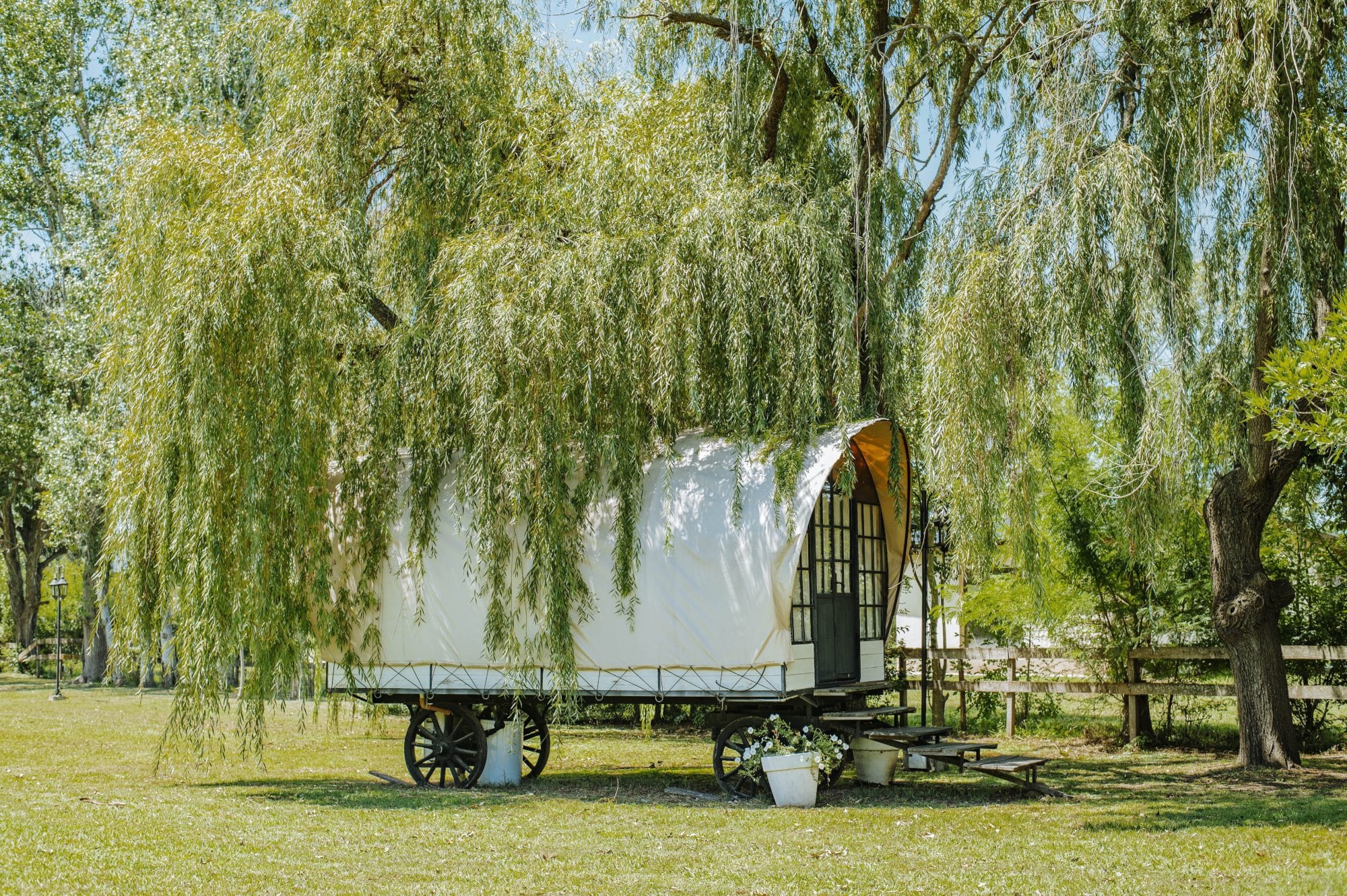 Fin de semana XXL: 5 glampings en estancias para desconectarse cerca de Buenos Aires
