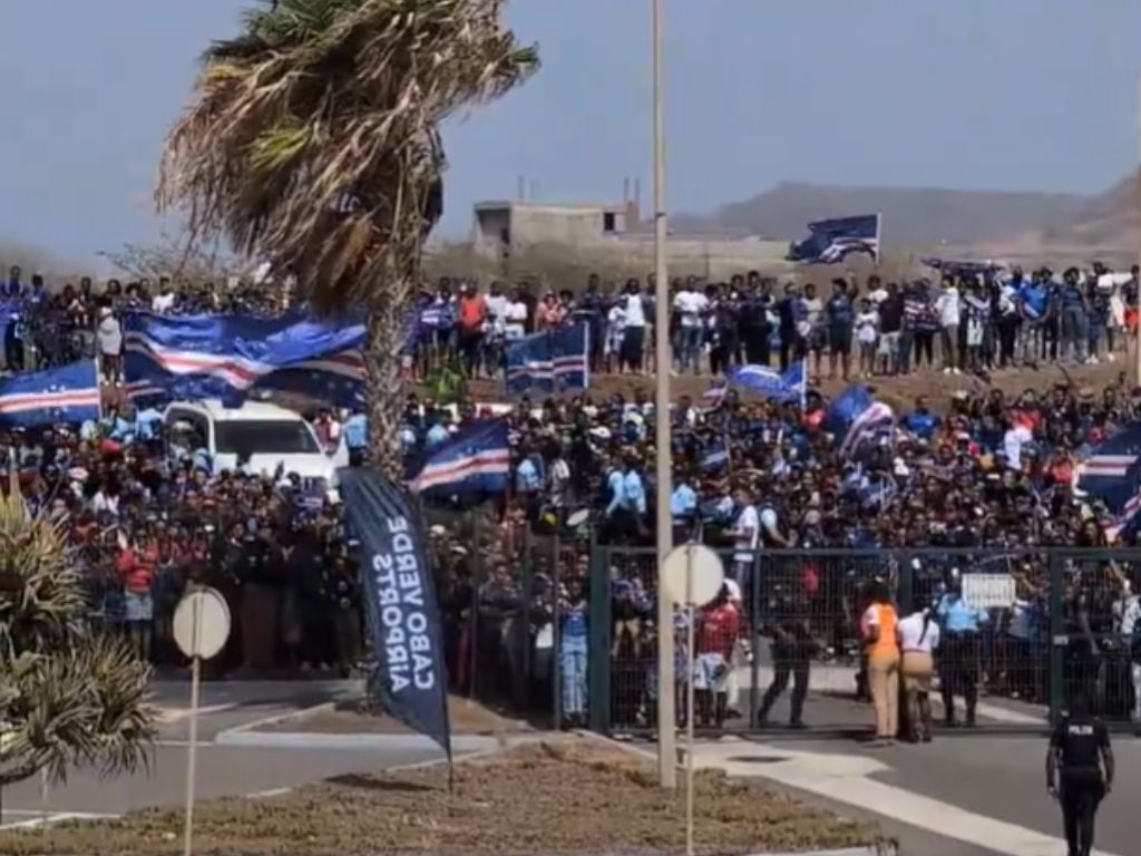 El emotivo recibimiento a la selección de Cabo Verde tras su histórica participación en el Mundial