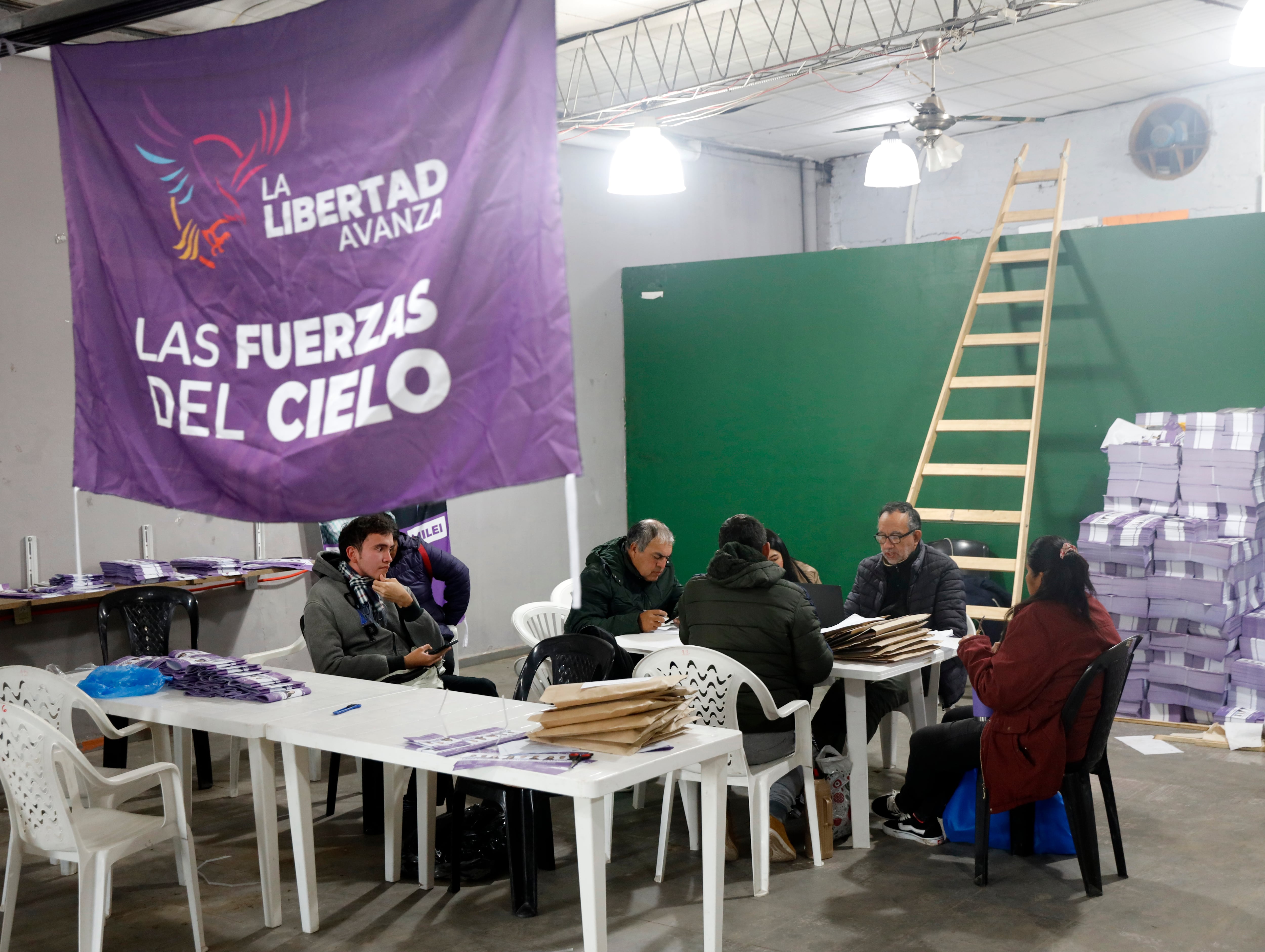 Centro de logistica de La Libertad Avanza en Formosa capital