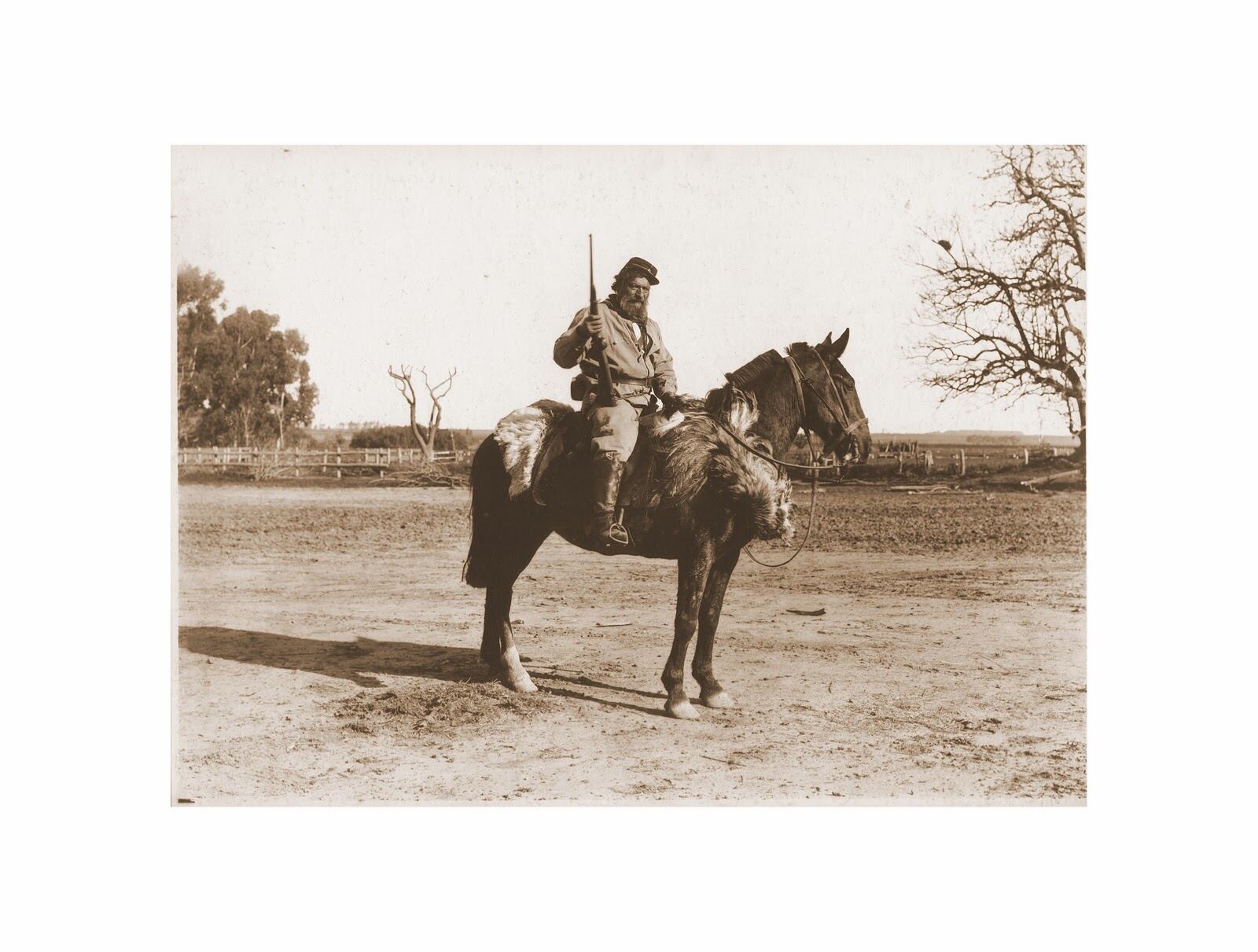 1891. Militar de la frontera: recreación de la Estancia San Juan, hoy parque Pereyra Iraola.