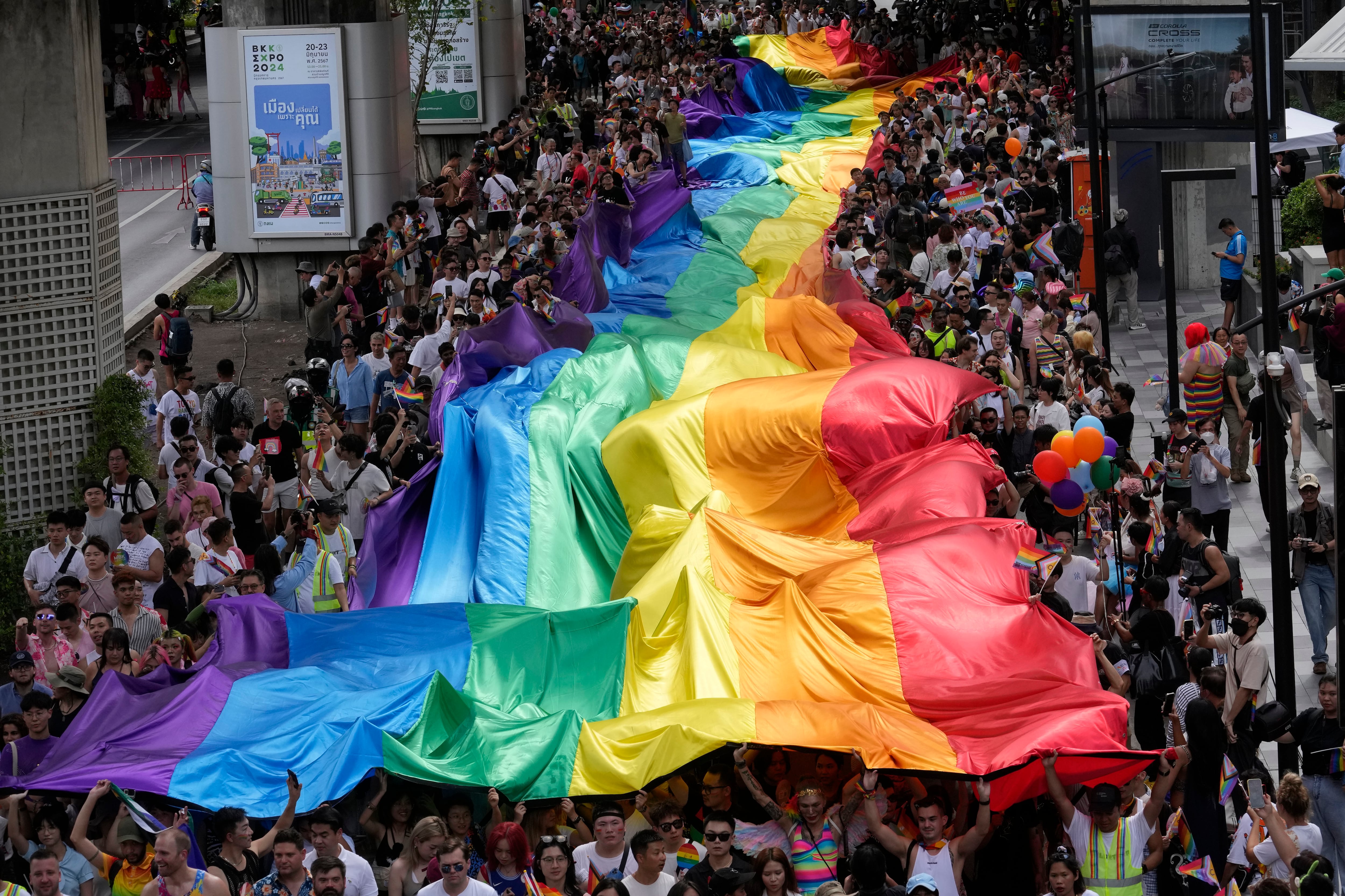La bandera del Orgullo (AP Foto/Sakchai Lalit, Archivo)