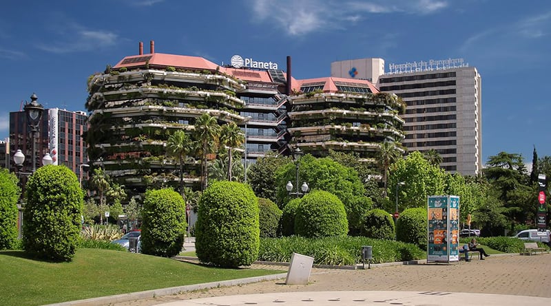 Ubicado en el número 662 de la avenida Diagonal, el edificio adquirido por Pontegadea funcionaba como sede del Grupo Planeta