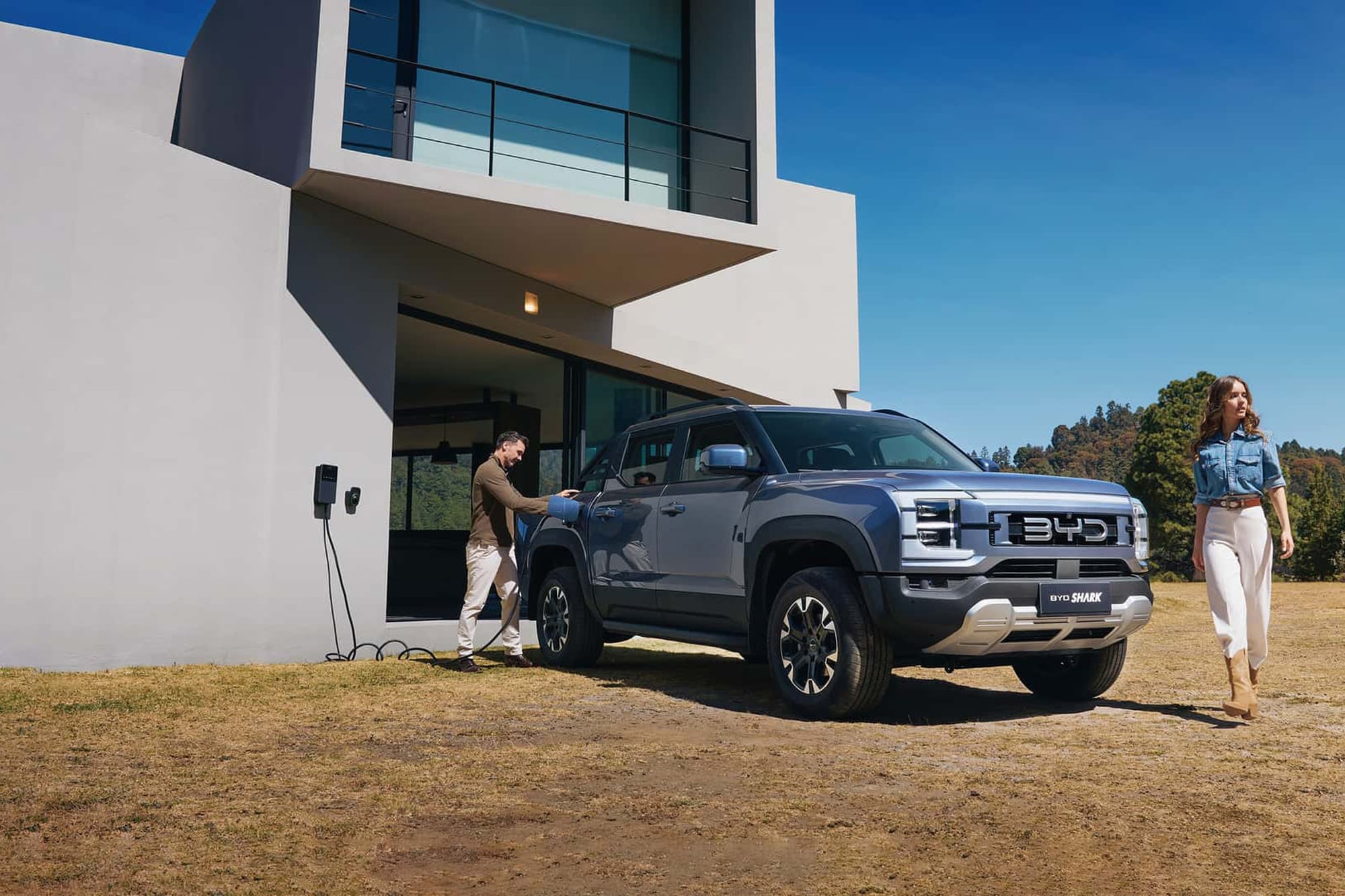 La chata china equipa un sistema de propulsión híbrido enchufable