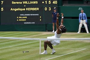 Serena Williams volvió a celebrar a lo grande en Wimbledon y alcanzó el récord de Steffi Graf