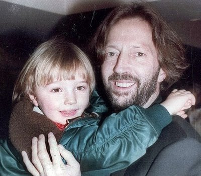 Eric Clapton junto a Conor, nacido el 21 de agosto de 1986