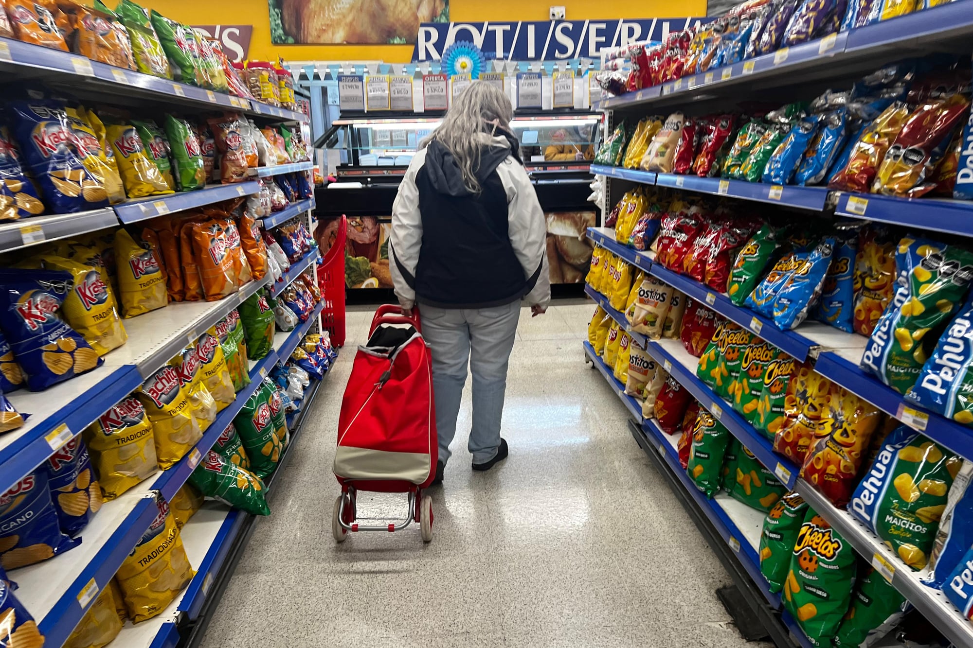 Inflación: los analistas prevén que será menor en abril, pero ven difícil que baje del 2% mensual en el corto plazo