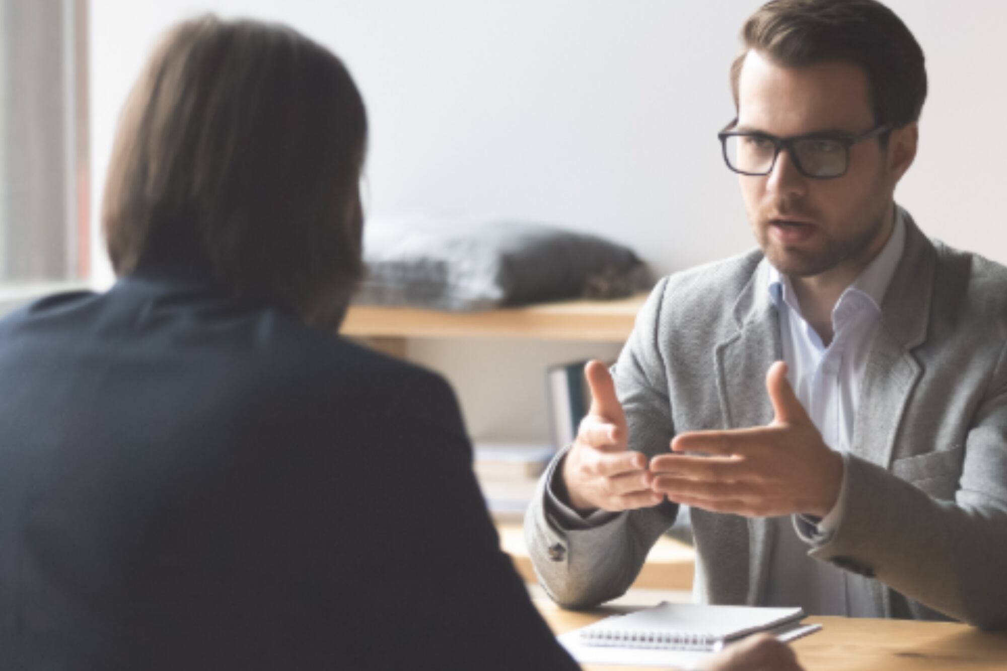 El caso evidencia los controles estrictos del sistema migratorio