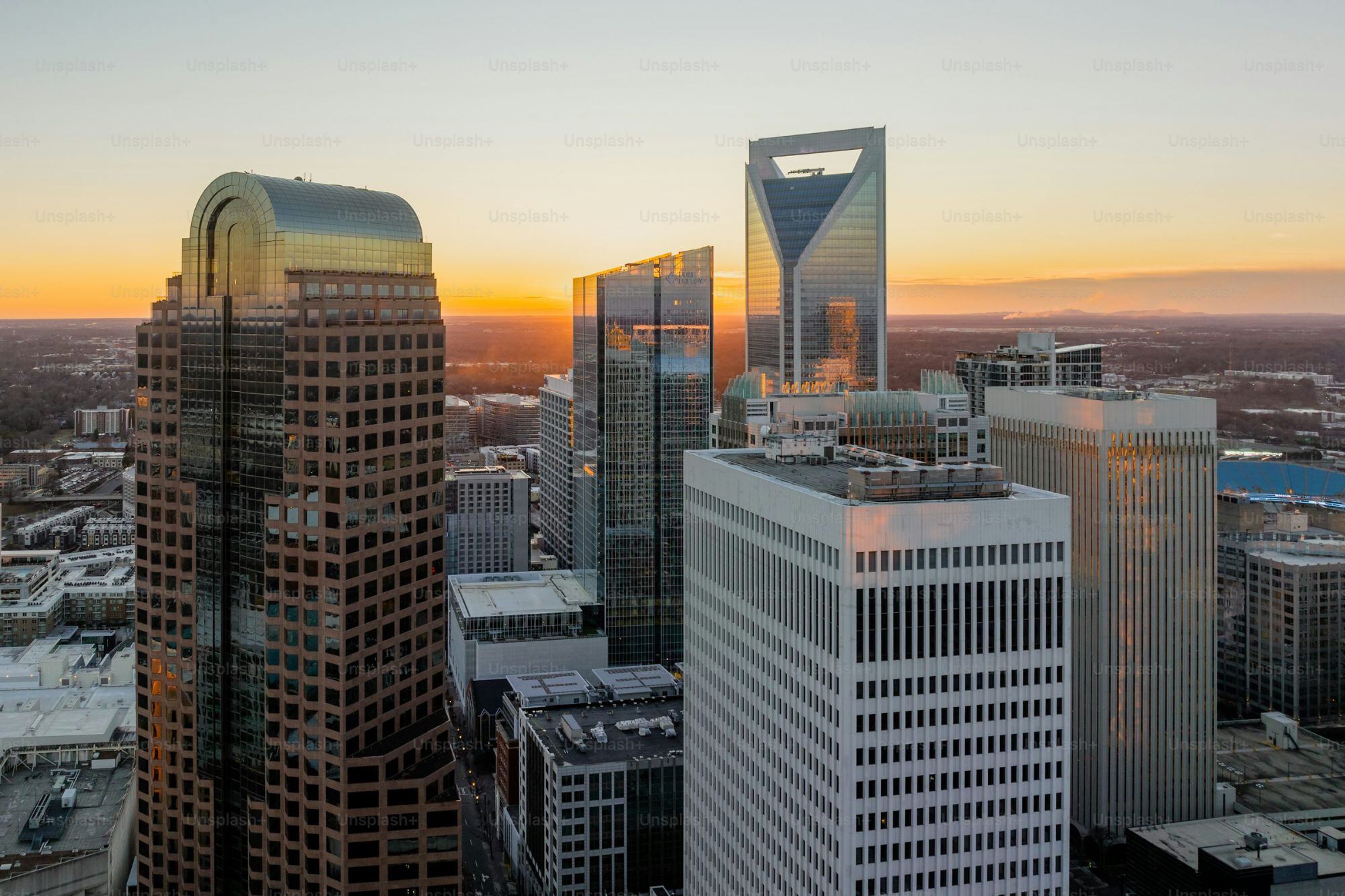 Charlotte es la ciudad más grande del estado, un importante centro de negocios y la sede de grandes empresas como Bank of America y Duke Energy (Unsplash)