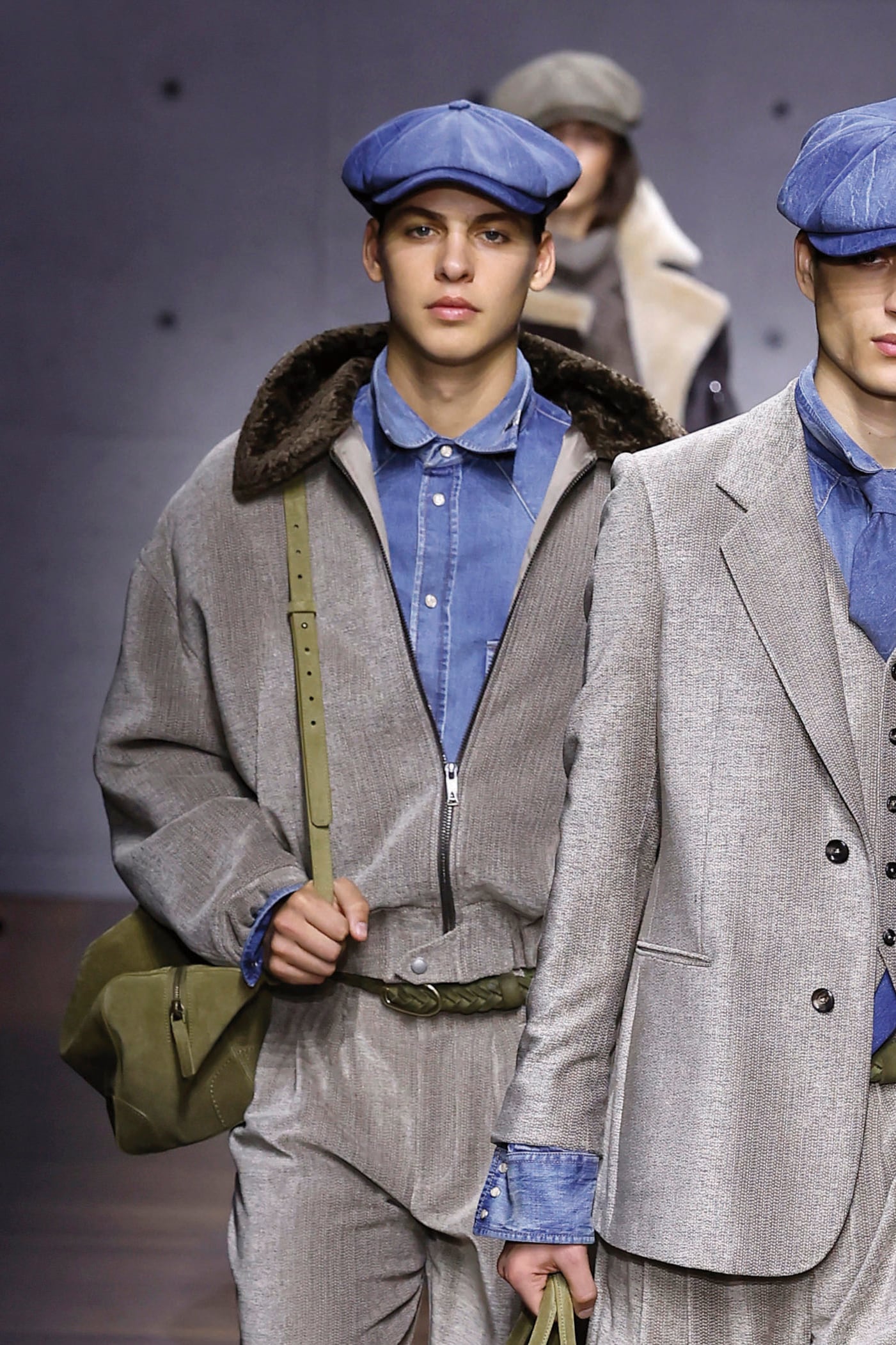 En febrero pasado participó por segunda vez en la Semana de la Moda de Milán desfilando para Emporio Armani. Con un look estilo Peaky Blinders, impactó con su onda y actitud