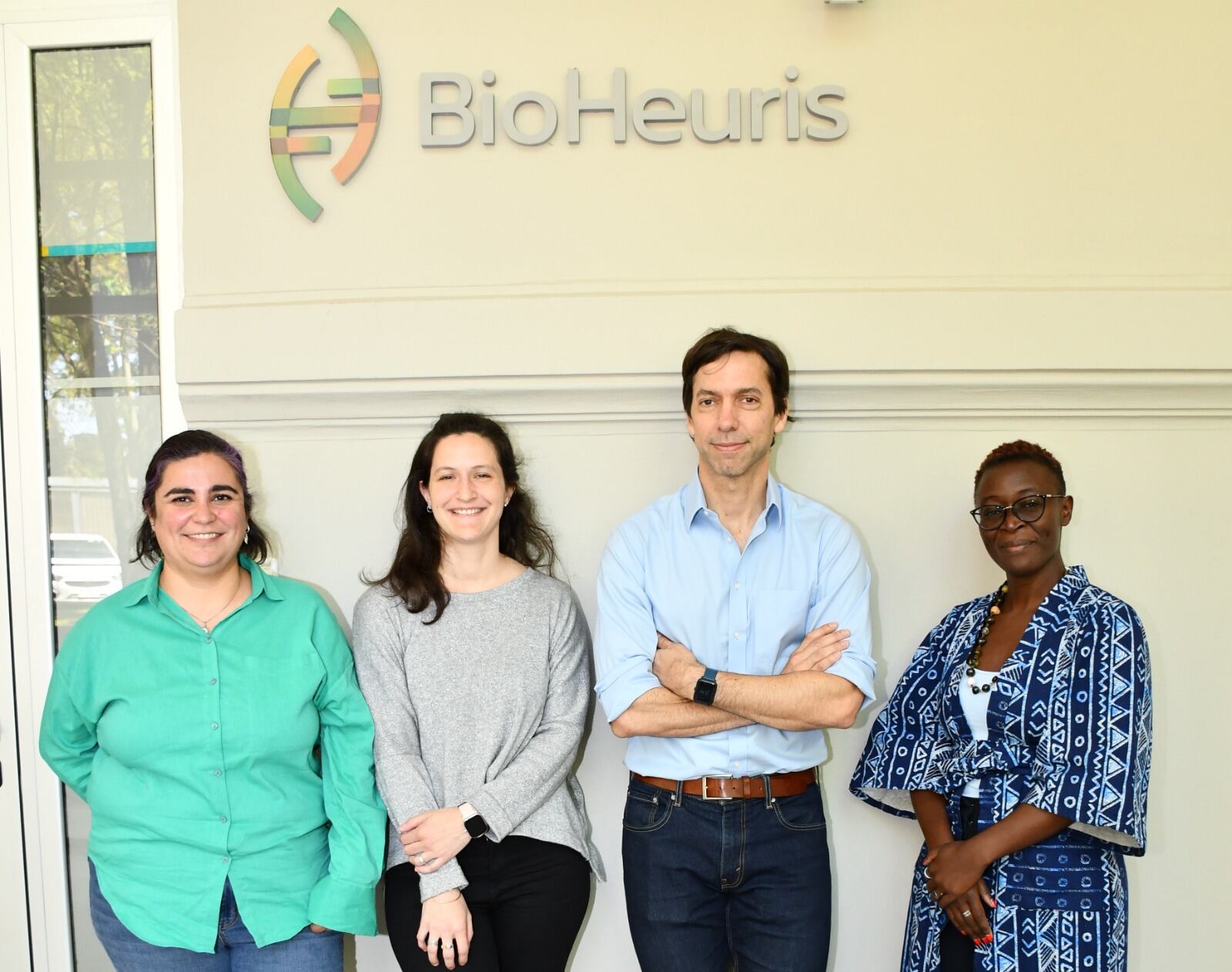 Celeste Varela, coordinadora de Proyectos de BioHeuris; Martina Lazzaro, coordinadora de Plataformas de BioHeuris; Lucas Lieber, fundador y CEO de BioHeuris y; Cecilia Limera, Program Officer and Nutrition Sensitive Agriculture Lead de African Agricultural Technology Foundation