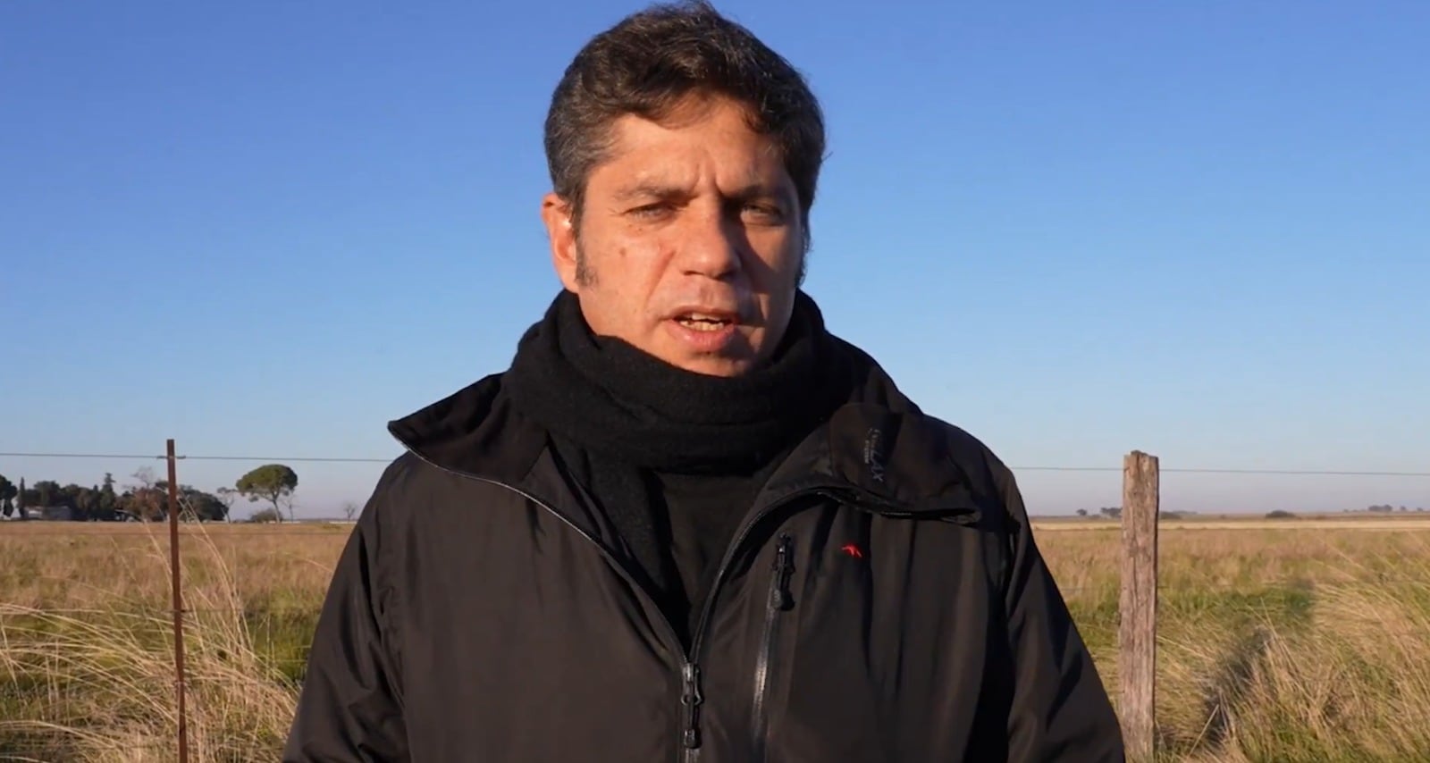 Kicillof hizo un video en una zona fría para criticar el recorte de subsidios que impulsó Milei