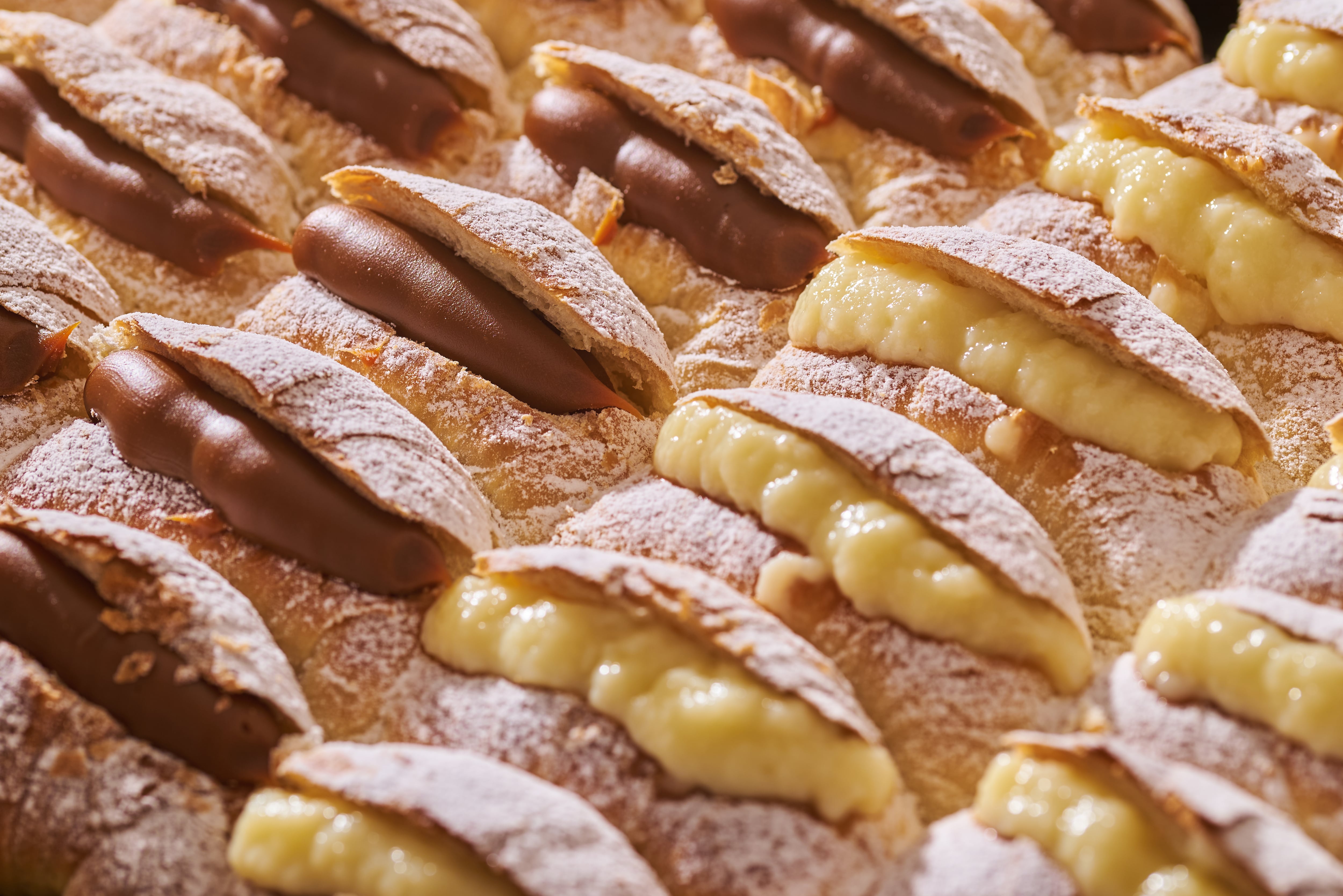 Vigilante, bola de fraile y cañoncito: el irreverente origen de los nombres de las facturas clásicas de la Argentina