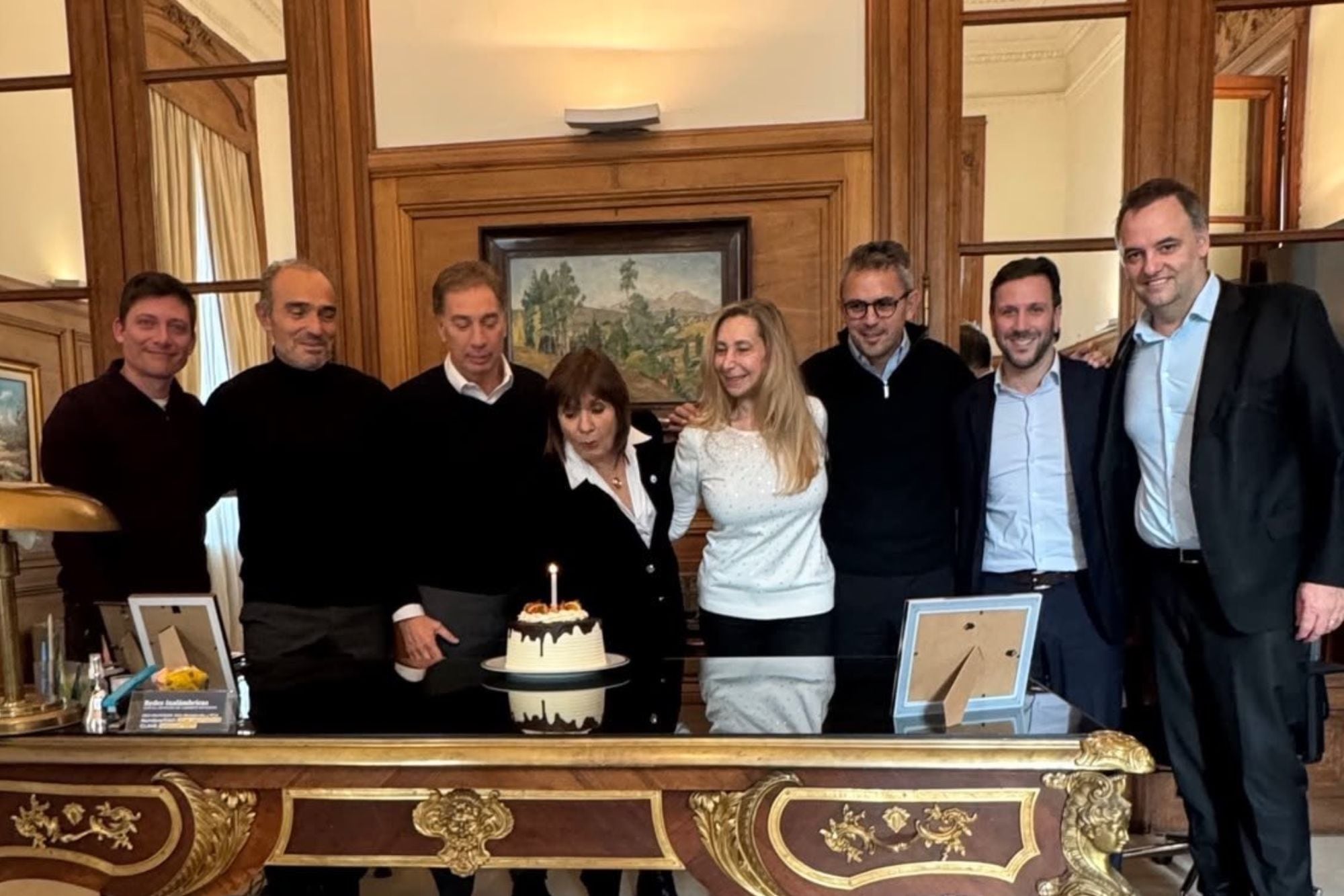 Karina Milei posteó una foto de la mesa política en medio de las tensiones Adorni-Bullrich por la declaración jurada