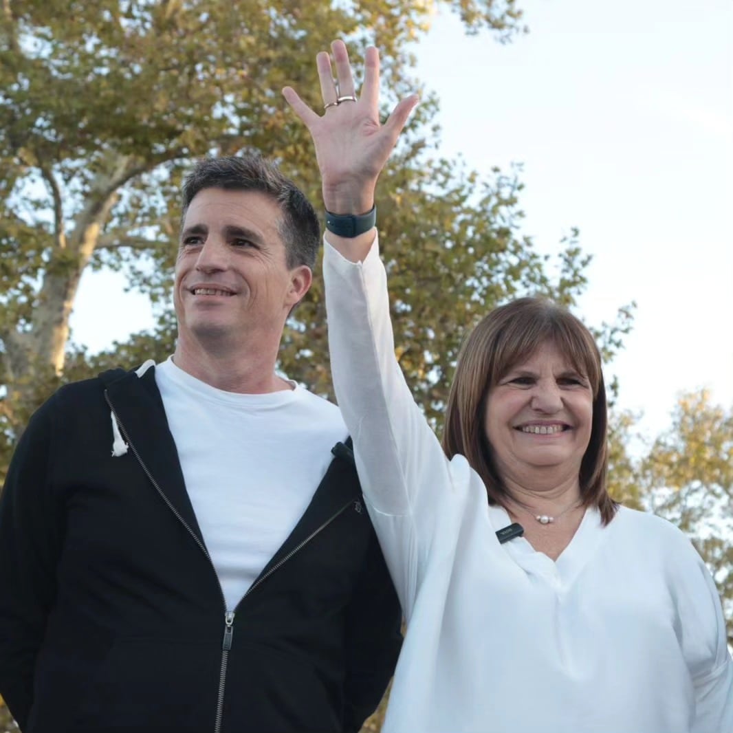 Allan junto a Patricia Bullrich cuando era precandidato a intendente de La Plata en 2023