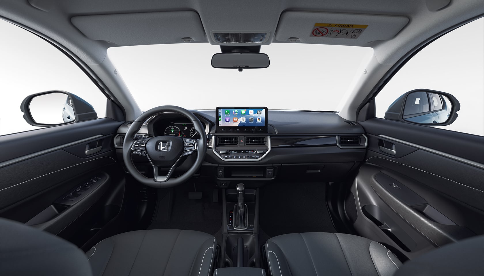 En el interior aparece una pantalla multimedia de 10,25