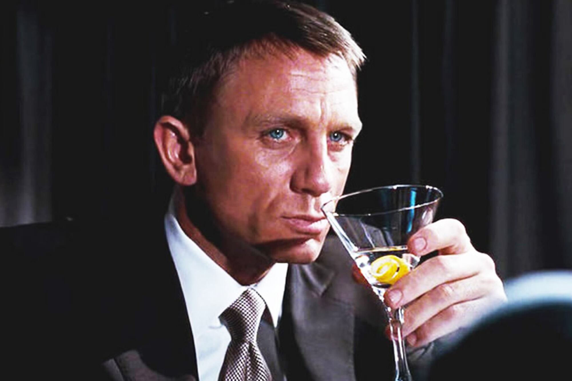 Daniel Craig, el último James Bond, con su cóctel favorito: Vodka Martini
