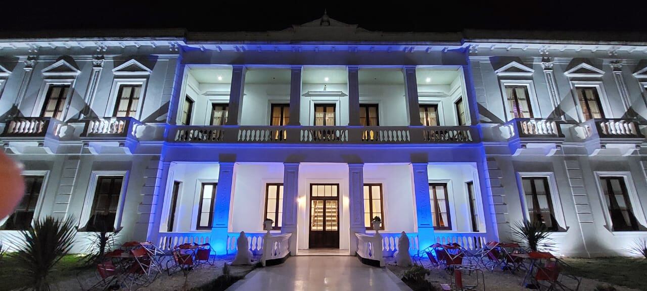 El proyecto contempla una reconstrucción progresiva del hotel