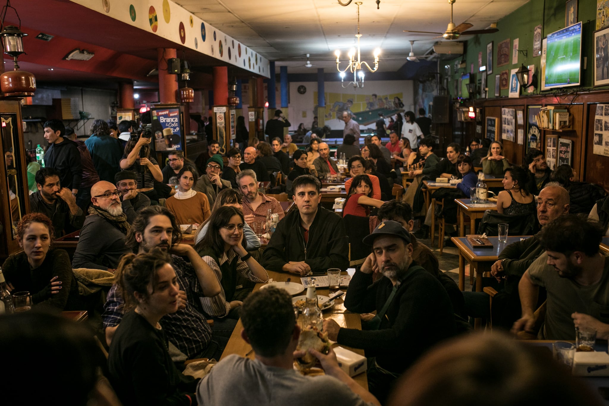 Bar de Viejes es una iniciativa para proteger los bares de barrio