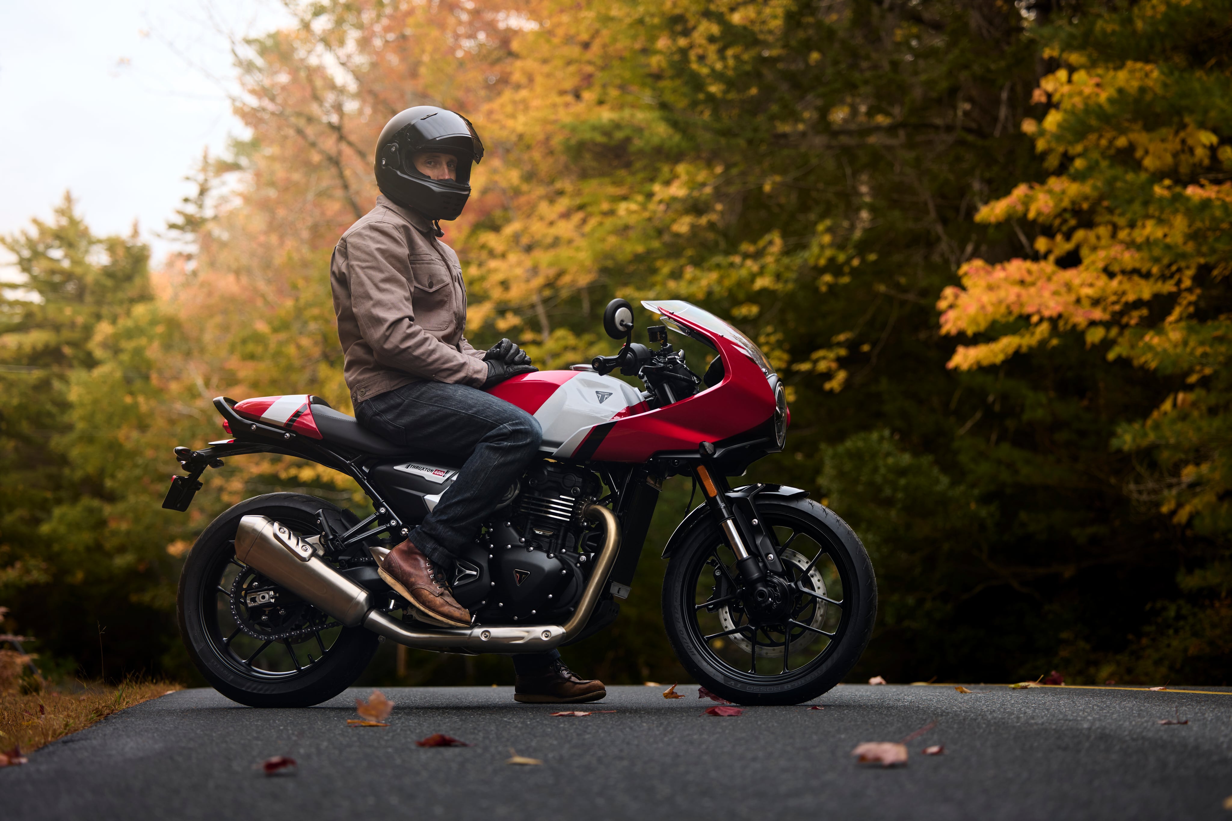 Triumph Thruxton 400