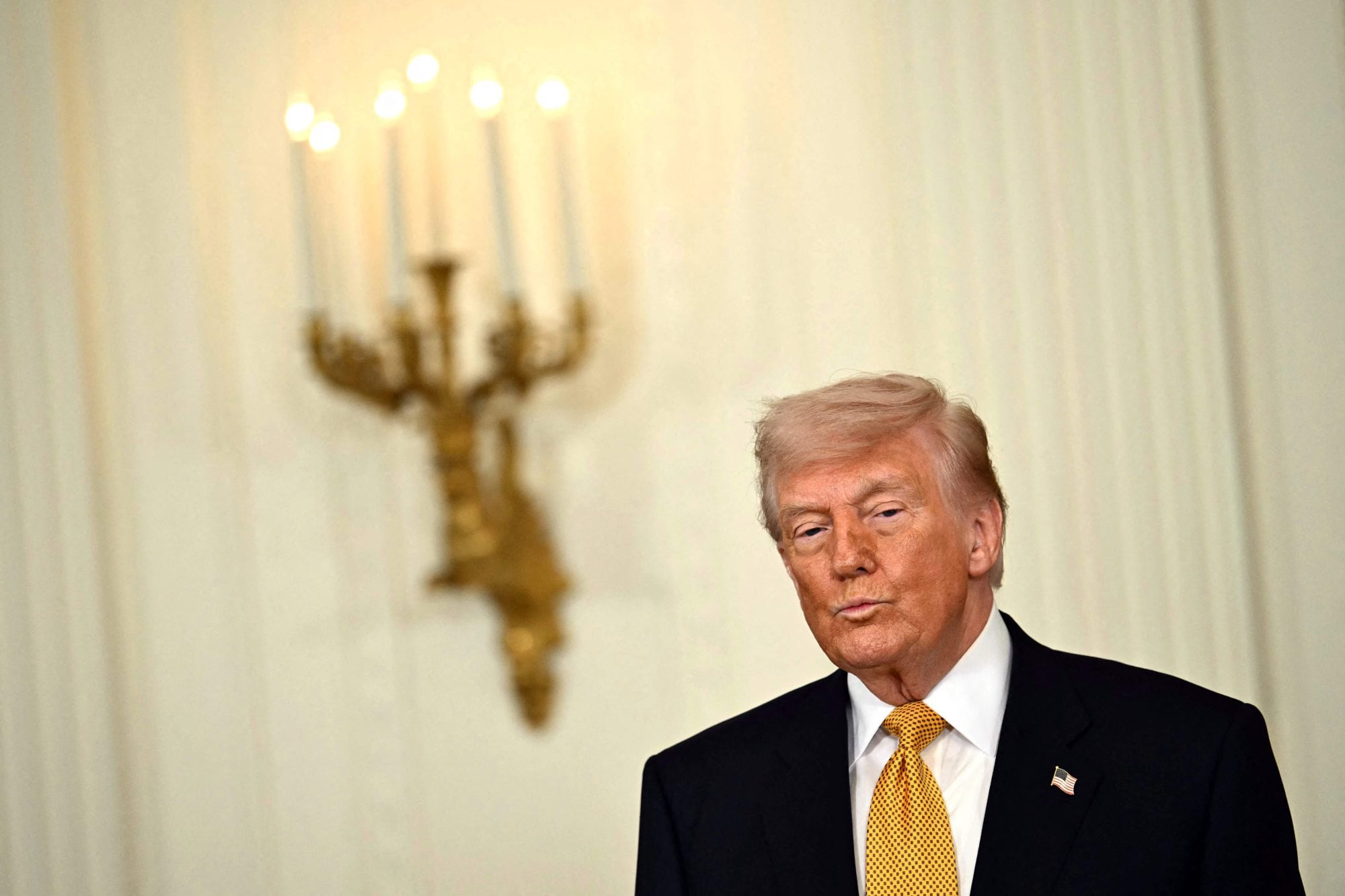 La administración de Donald Trump le porpone un acuerdo de 14 puntos al régimen iraní
