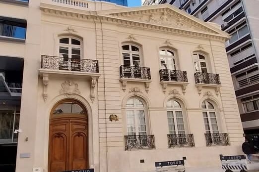 “La segunda mejor fachada”. La mansión porteña que perteneció a la familia Anchorena, fue rescatada del olvido y recuperó su esplendor