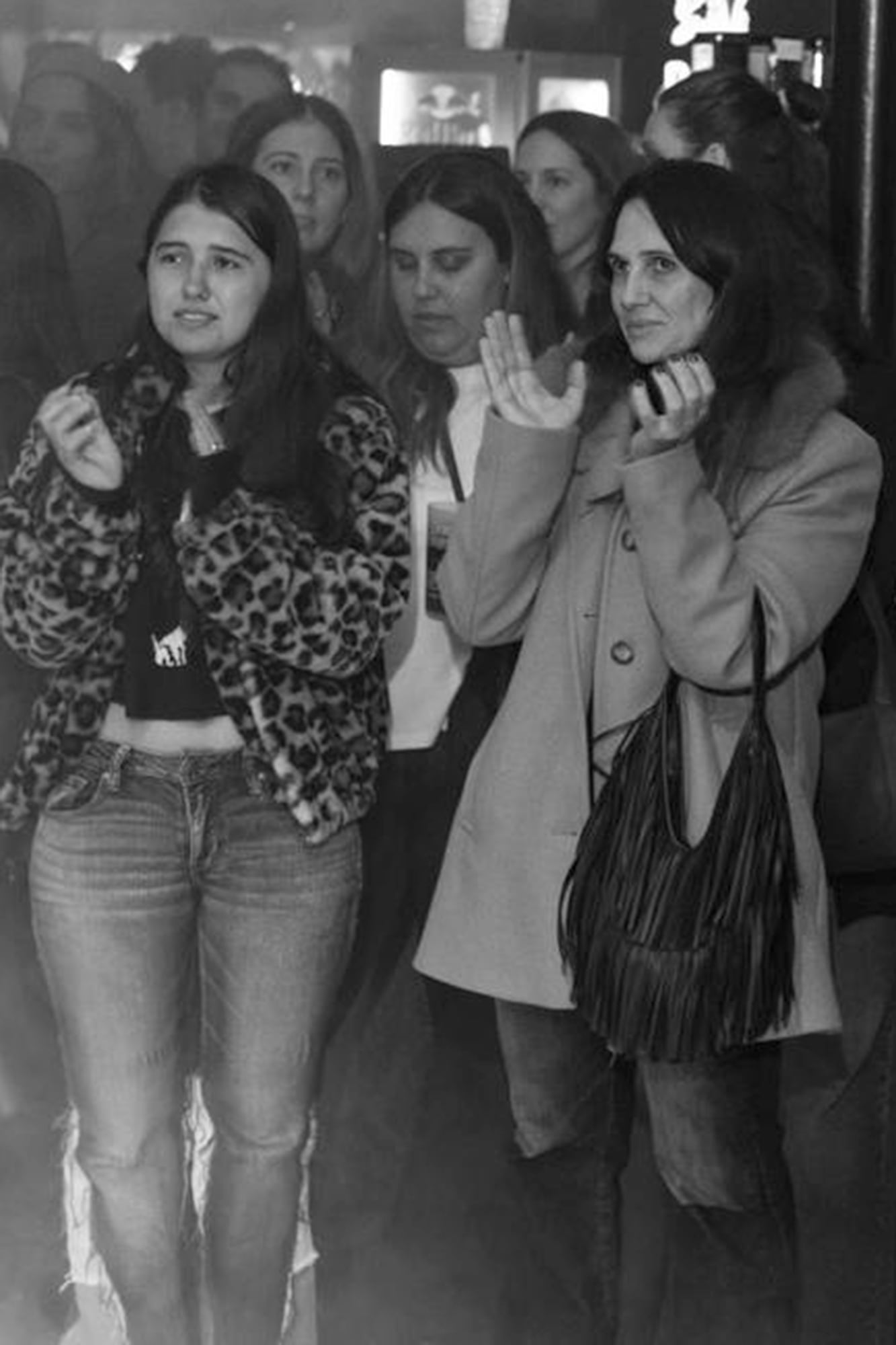 La familia de Barto Castagnola dijo presente: su tía, Tamara Castagnola, y su prima, Tania Frayssinet, no se quisieron perder la gran noche de Chule