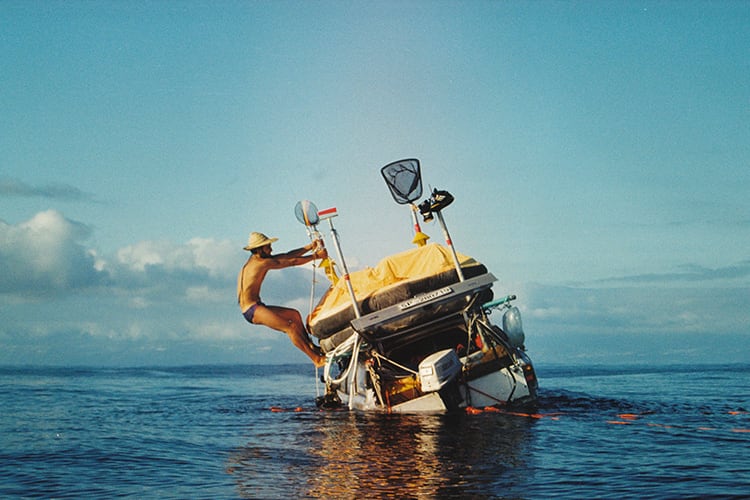 Llegaron a estar semanas sin comunicación satelital