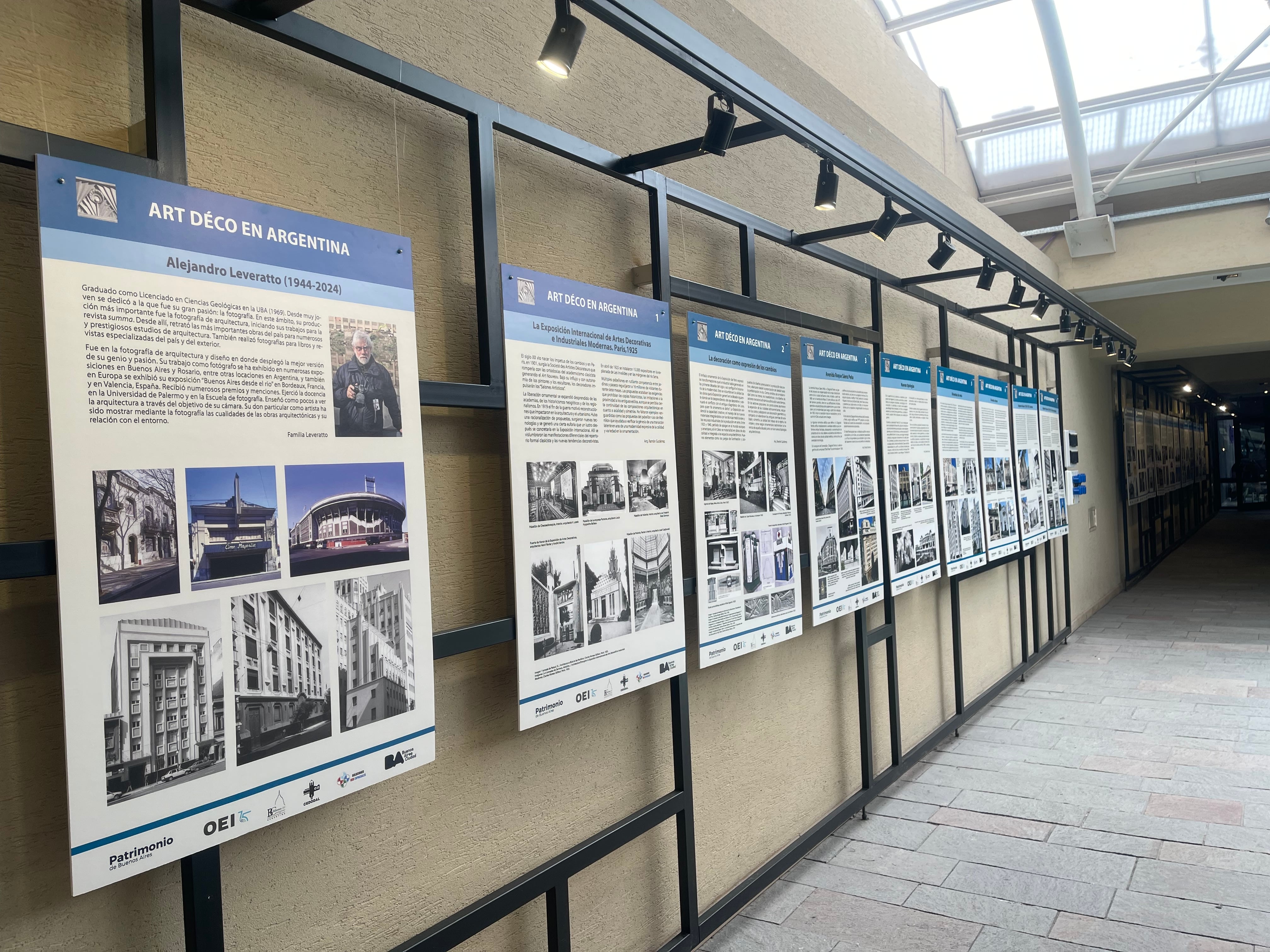 The exhibition about 100 years of Art Deco in Argentina