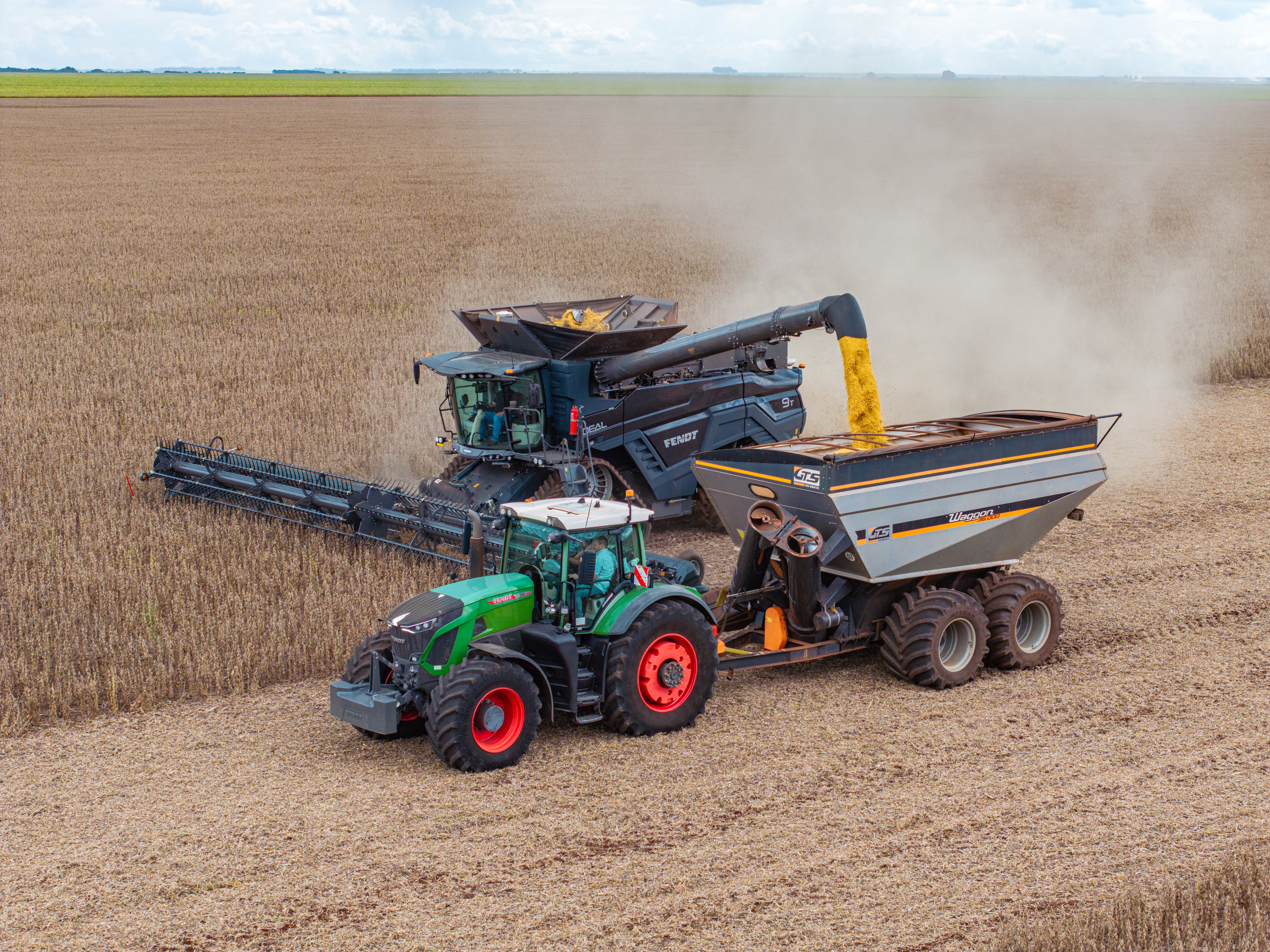 “Era el momento”: llegó a la Argentina una marca de lujo en maquinaria agrícola