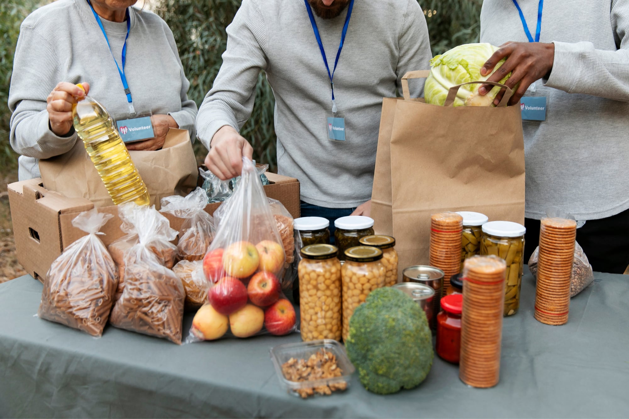 Dónde entregan comida gratis en Chicago hoy y esta semana del 20 al 24 de abril de 2026