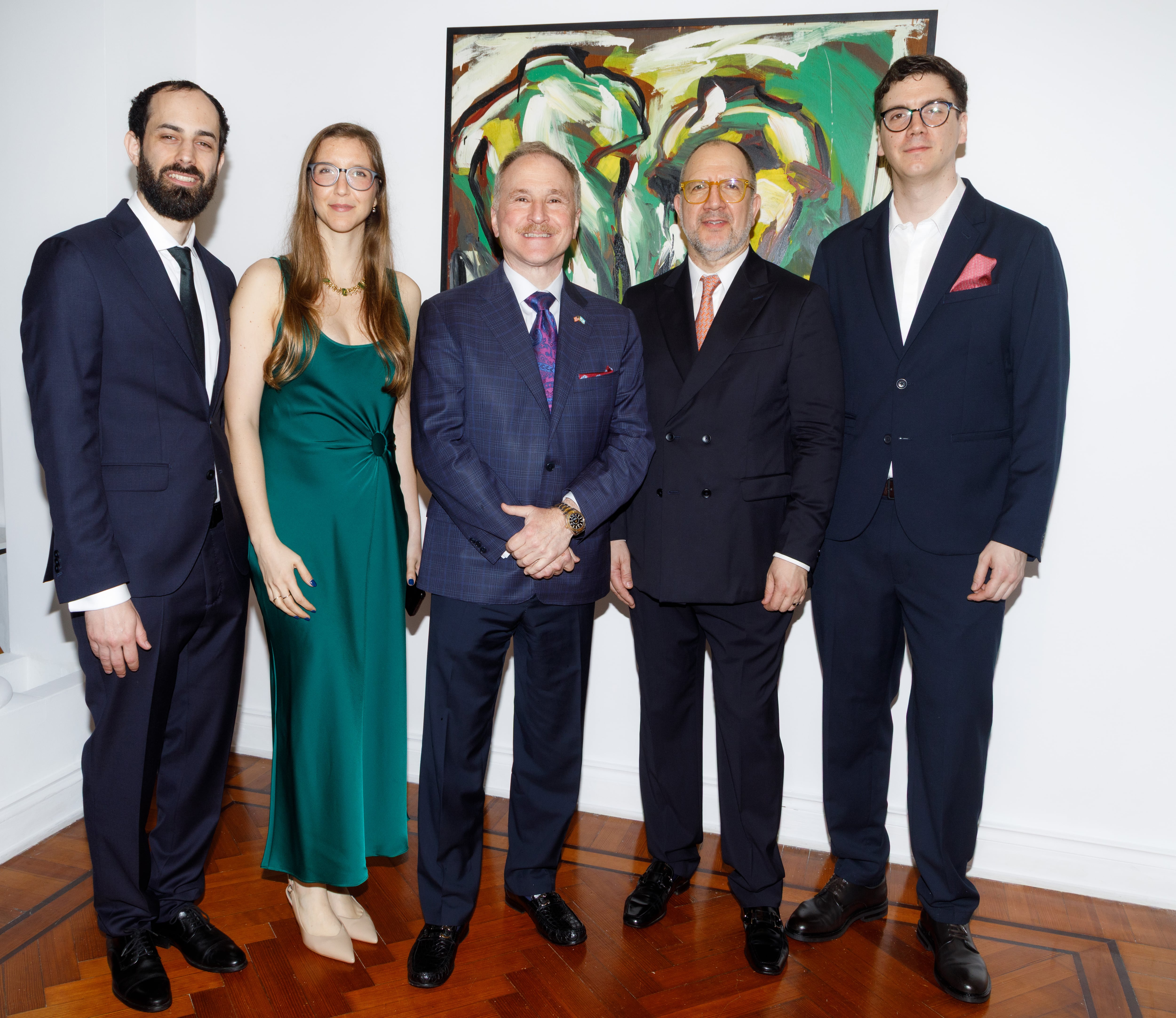 En fotos. Todos los invitados a Arte, Cultura y Diplomacia Pública en Recoleta 53 El embajador Lamelas junto a los recién casados Santiago Fischer y Sofía Perechodnik, Fabián e Iván Perechodnik