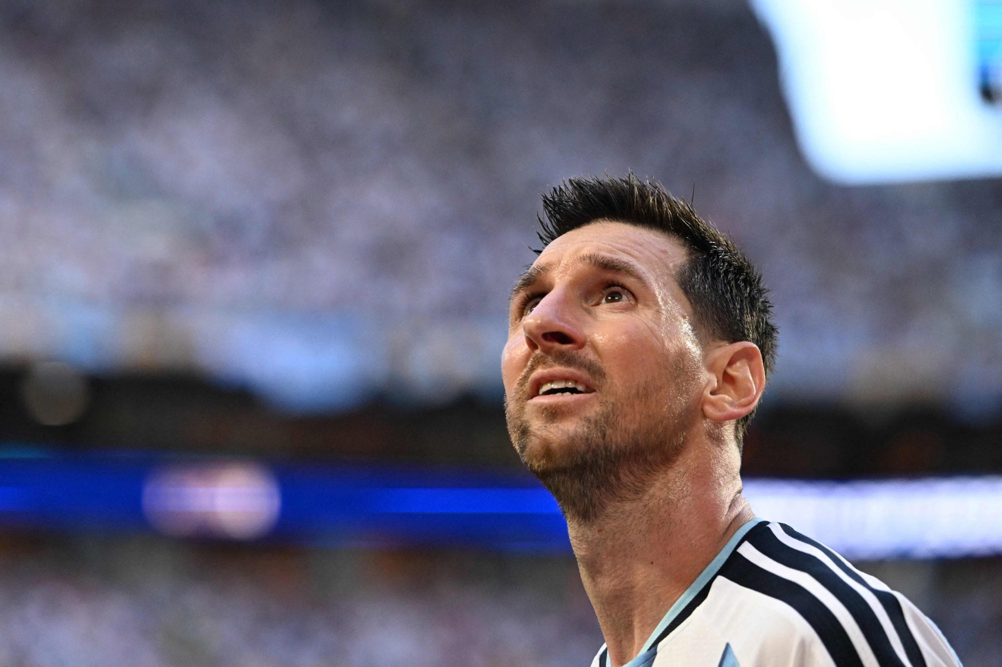 La cara de preocupación de Messi