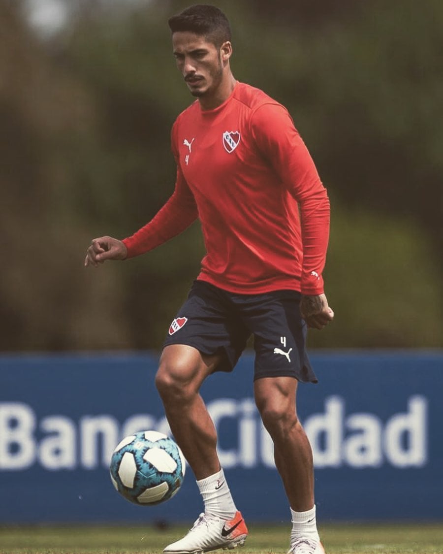 Con Independiente, el defensor ganó la Copa Sudamericana en 2017 y la Suruga Bank en 2018
(Foto: Instagram @nico_figal)
