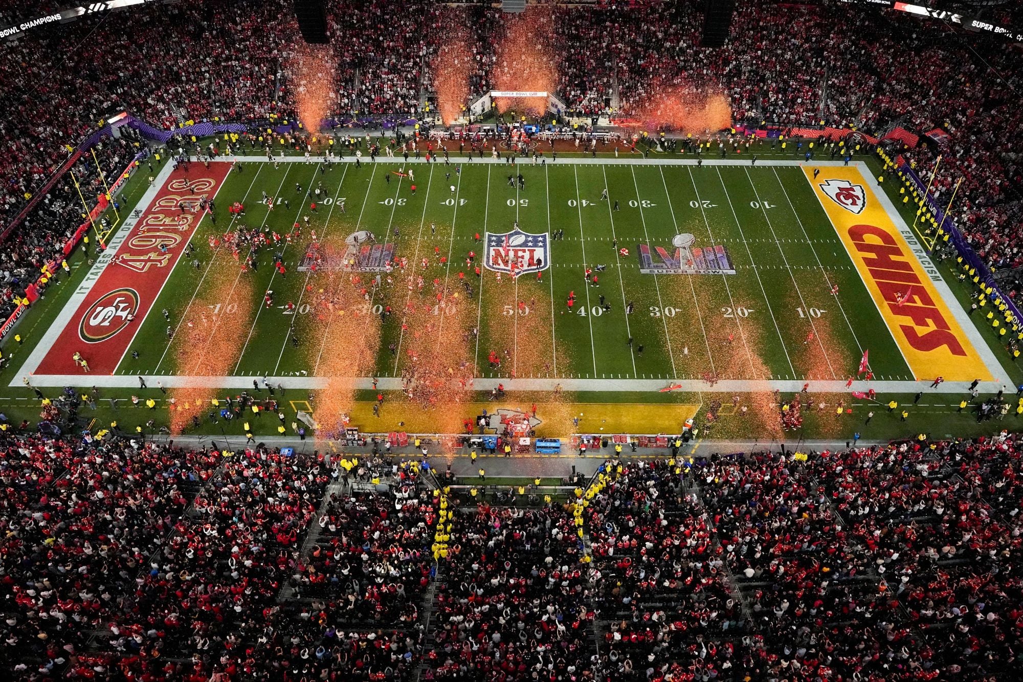 Los gastos del Super Bowl exceden solo a la inversión de la entrada (Foto: Archivo)