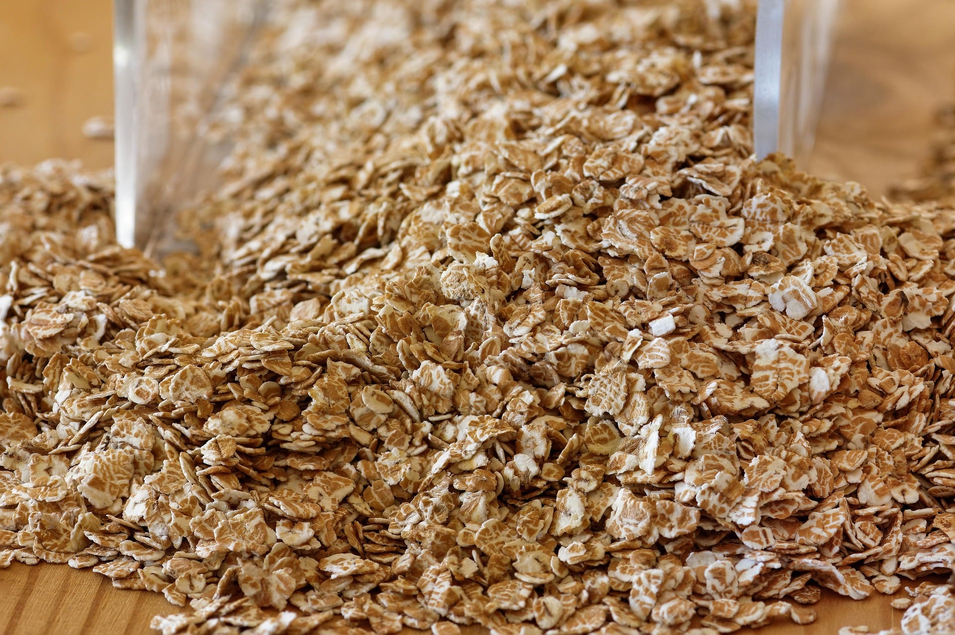 Cómo preparar la “avena trasnochada”, ideal para los desayunos