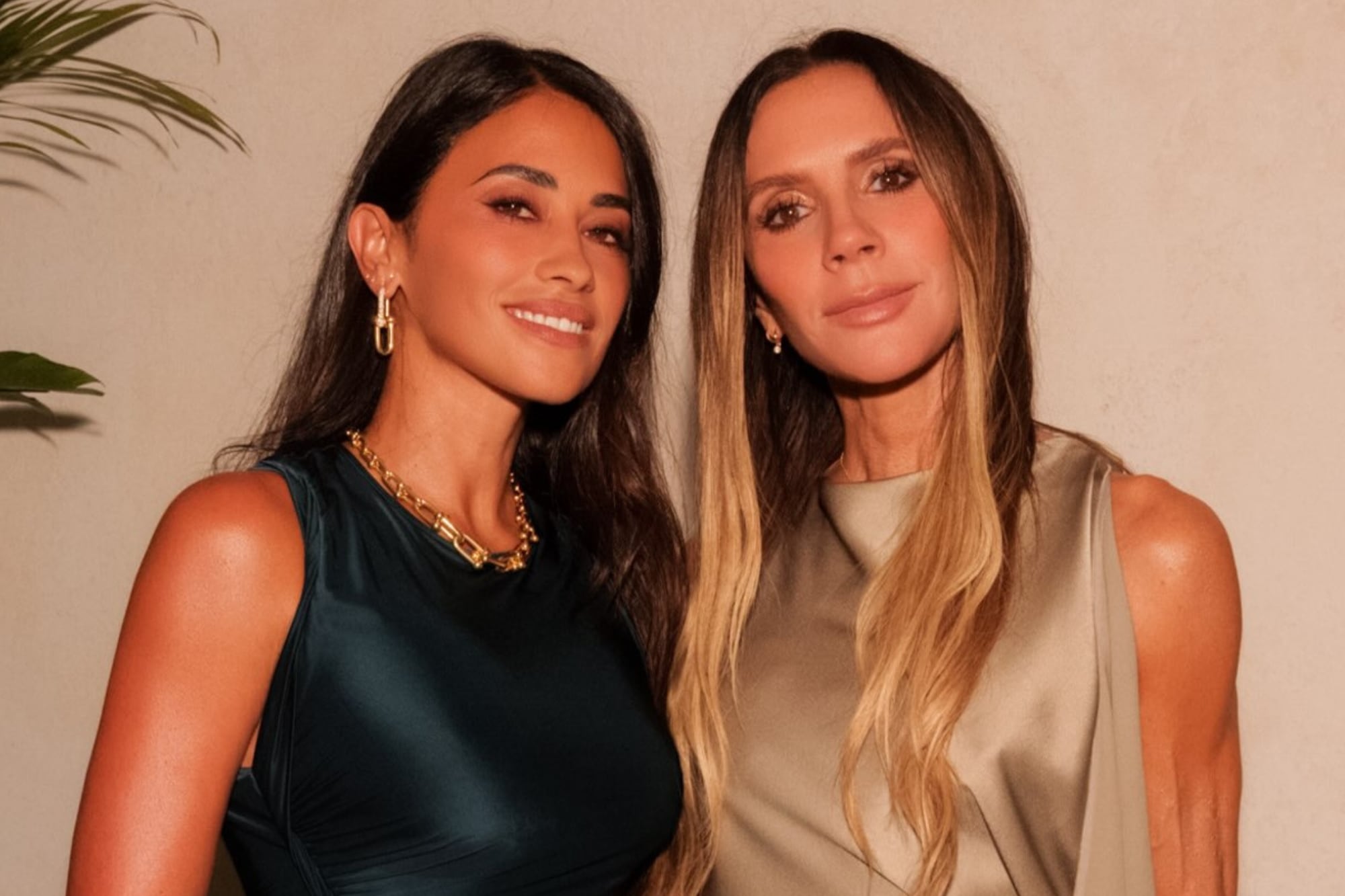 El impactante look de Antonela Roccuzzo para apoyar a Victoria Beckham en su gran noche fashionista en Miami