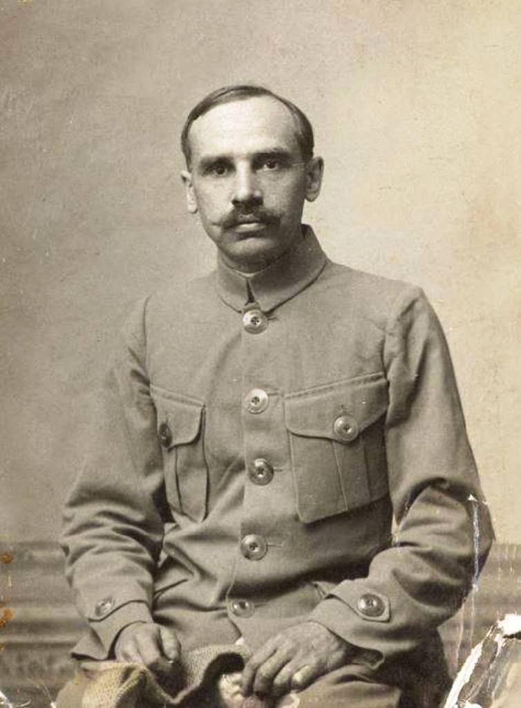 Nikolai Sokolov investigó el asesinato de la familia imperial y custodió los hallazgos que encontró en el bosque de Ganina Yama hasta que murió en 1924