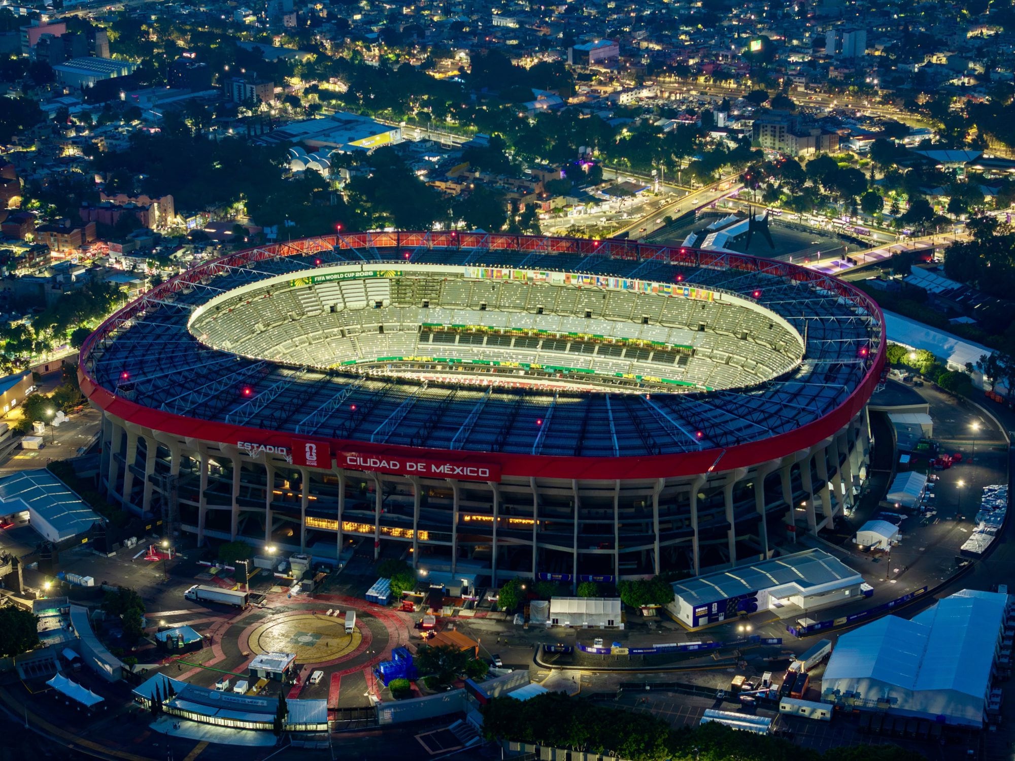 Vista aérea tomada con un dron el 1 de junio de 2026 del simbólico Estadio Azteca de la Ciudad de México, que será anfitrión del partido inaugural de la Copa Mundial de la FIFA 2026