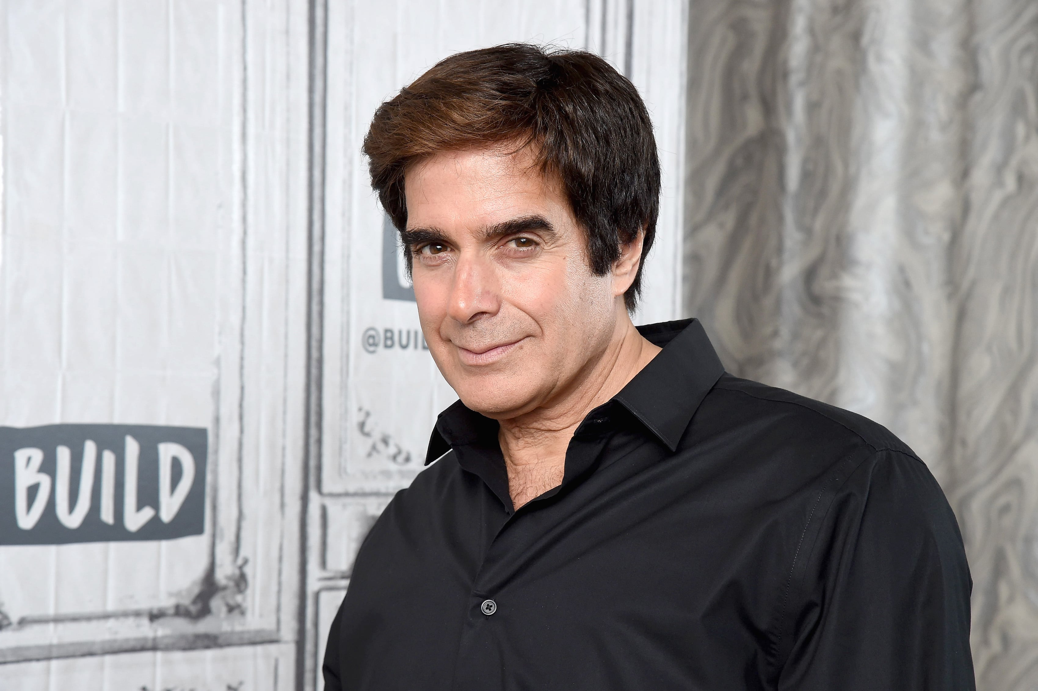 David Copperfield hoy tiene 69 años y está lejos de los escenarios (Photo by Gary Gershoff/Getty Images)